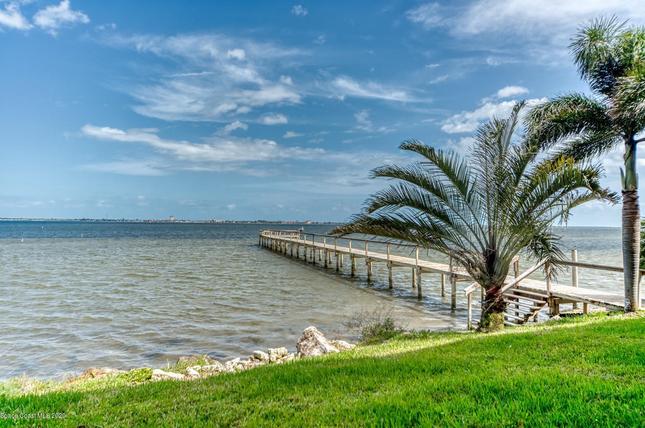 4453 Dixie Hwy, Melbourne, FL 32905-4333