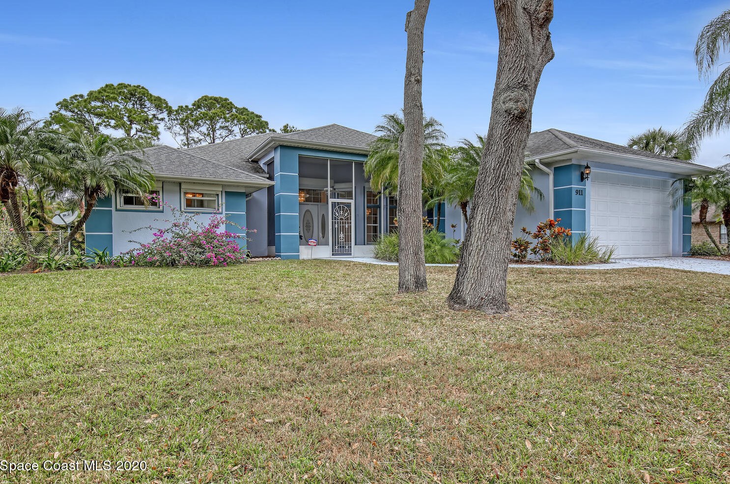 911 Salina St, Melbourne, FL 32909-4932