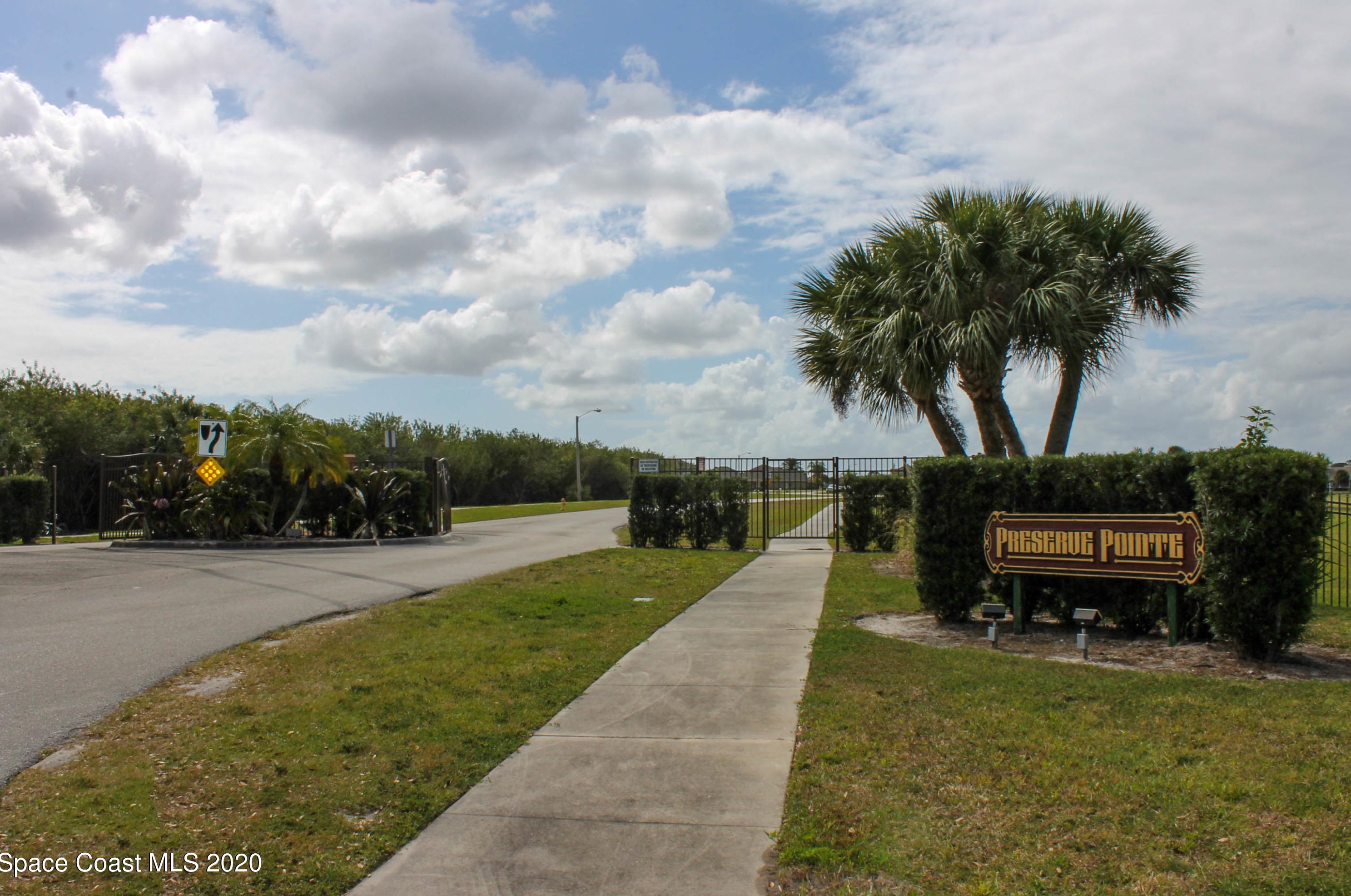 7308 Preserve Pointe Dr, Merritt Island FL 32953-6729 exterior