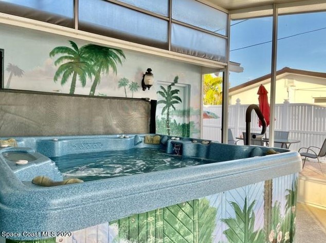 585 Paula Ave, Merritt Island FL 32953-6118 exterior