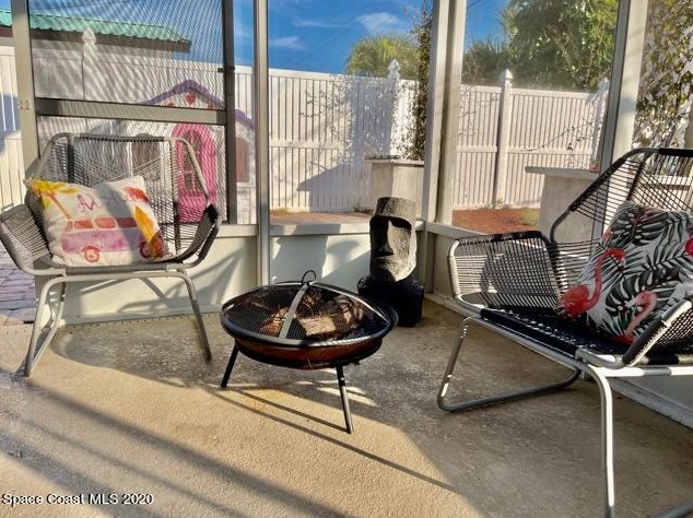 585 Paula Ave, Merritt Island FL 32953-6118 exterior