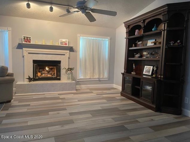 585 Paula Ave, Merritt Island FL 32953-6118 exterior