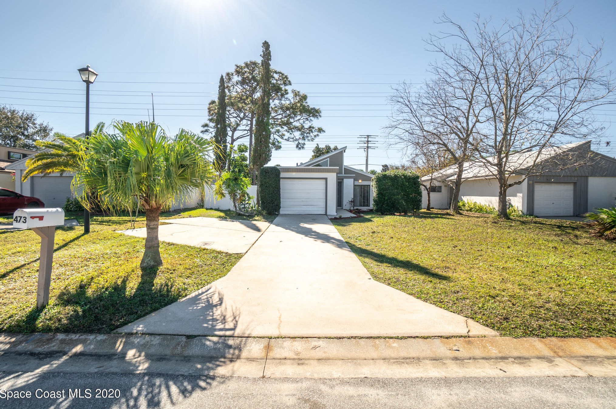 473 Willow Tree Dr, Melbourne, FL 32940-7711