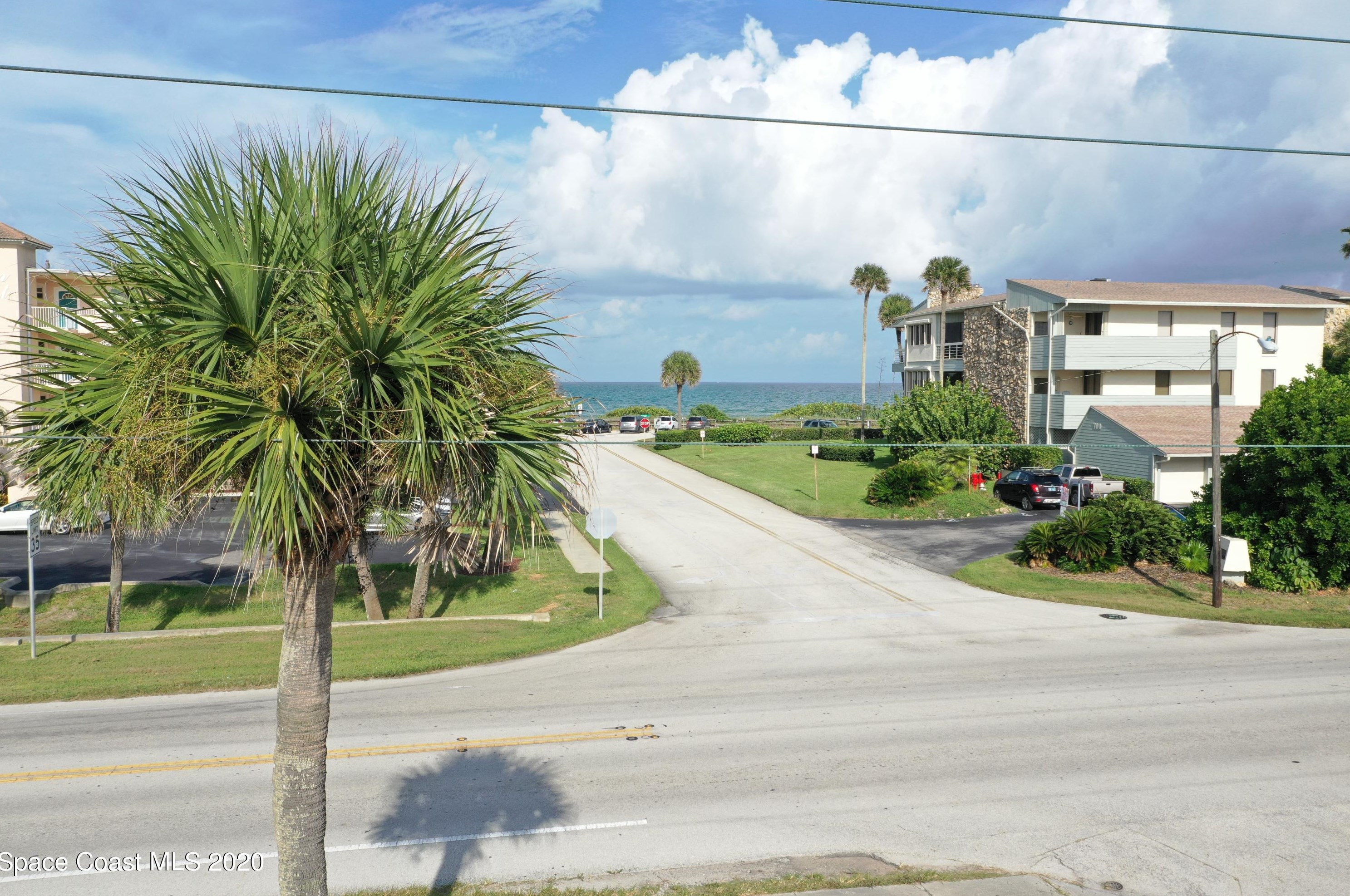 610 Miramar Ave, Melbourne, FL 32903-3130