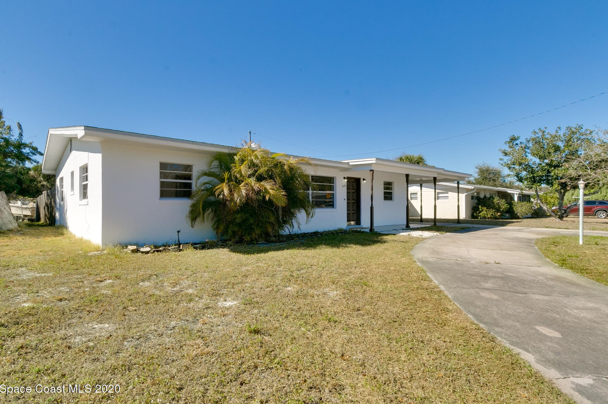 1828 Dawn Dr, Melbourne, FL 32935-3322