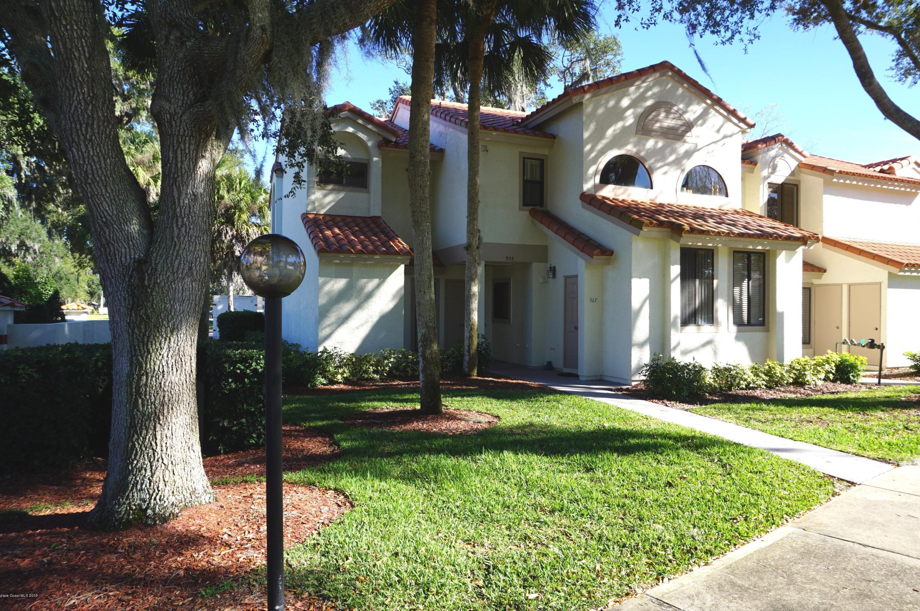 967 Country Club Dr #121, Titusville, FL 32780
