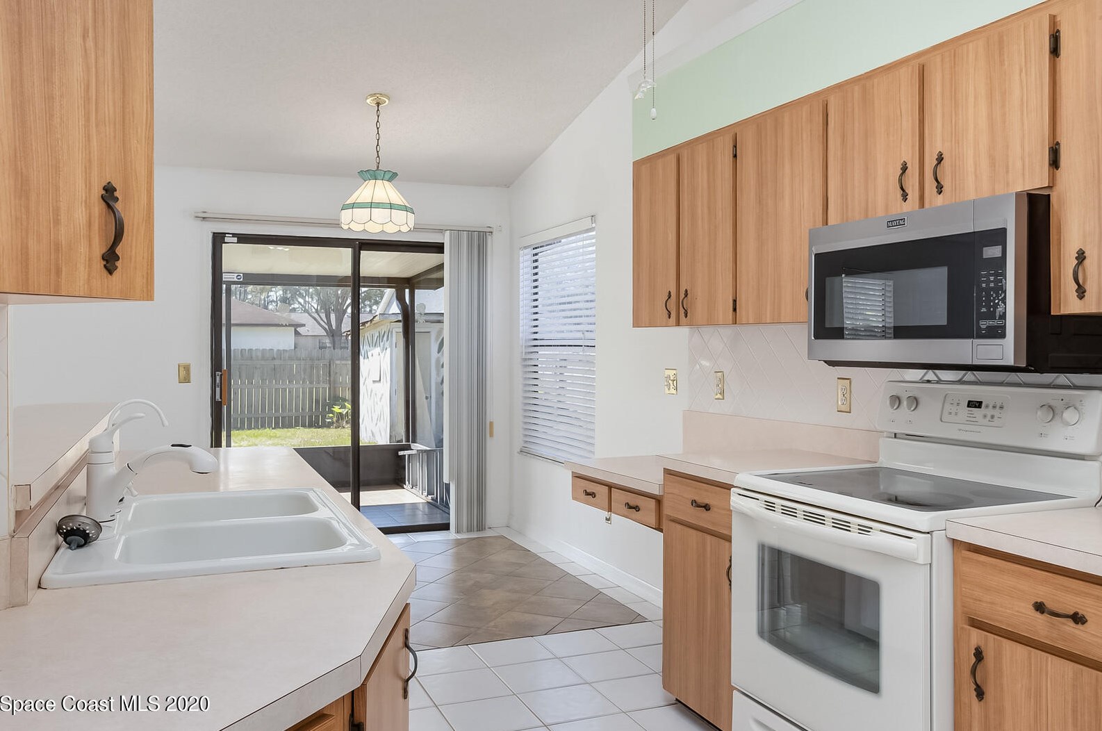 302 Stendal Rd, Melbourne, FL 32907-1022