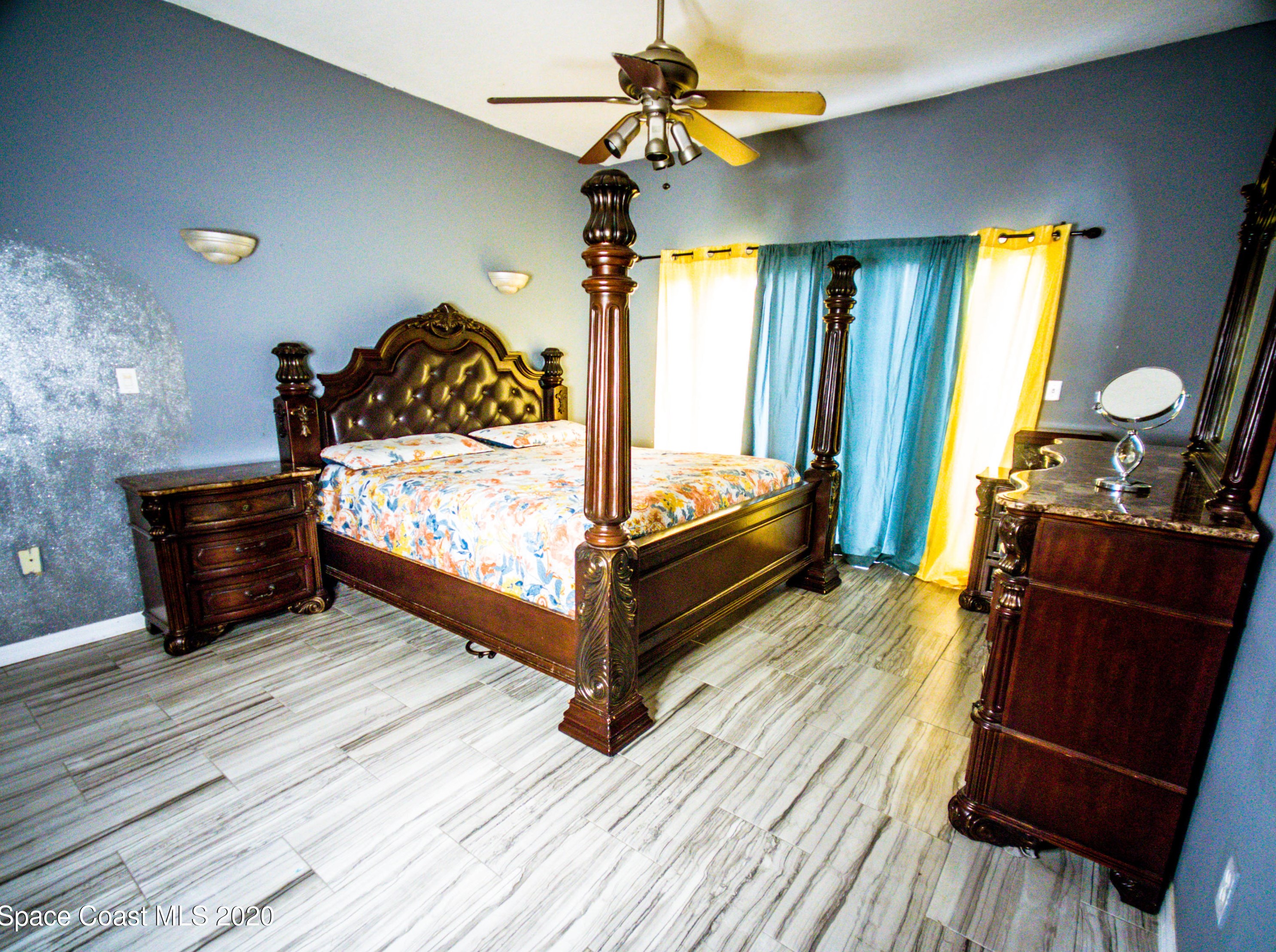 437 Brevard Ave, Melbourne, FL 32909-4120