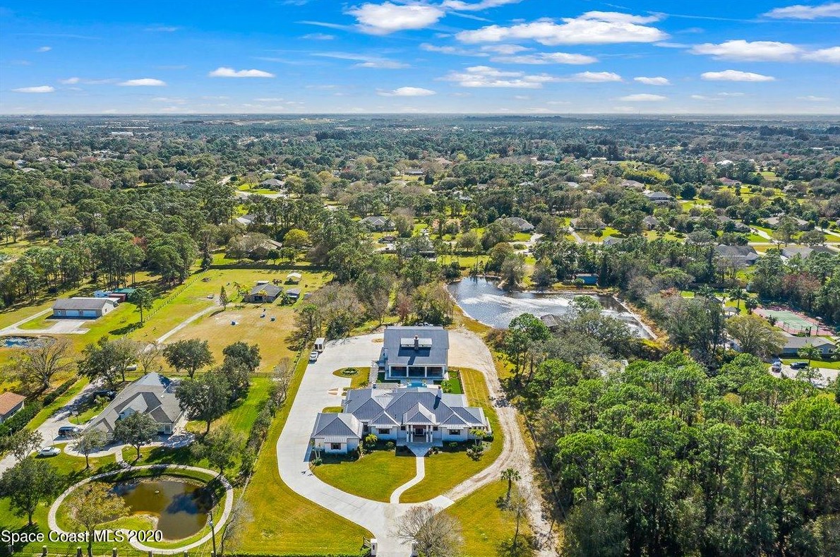 4025 Lake Washington Rd, Melbourne, FL 32934-7625