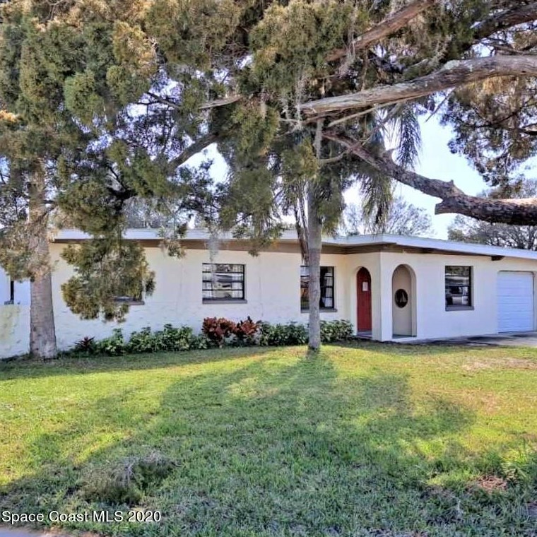 195 Willow Ave, Merritt Island, FL 32953-4222
