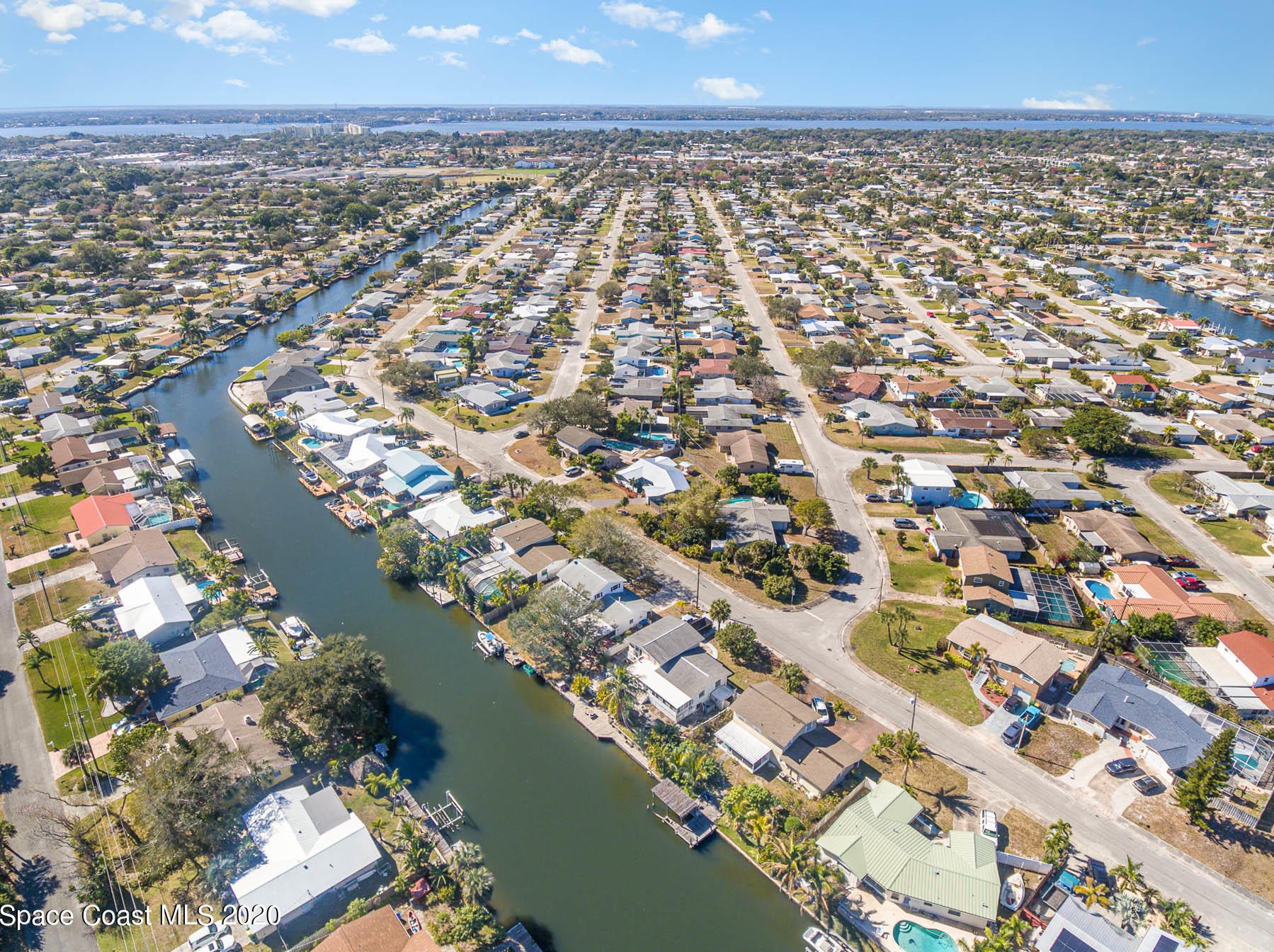 570 Needle Blvd, Merritt Island FL 32953-3316 exterior