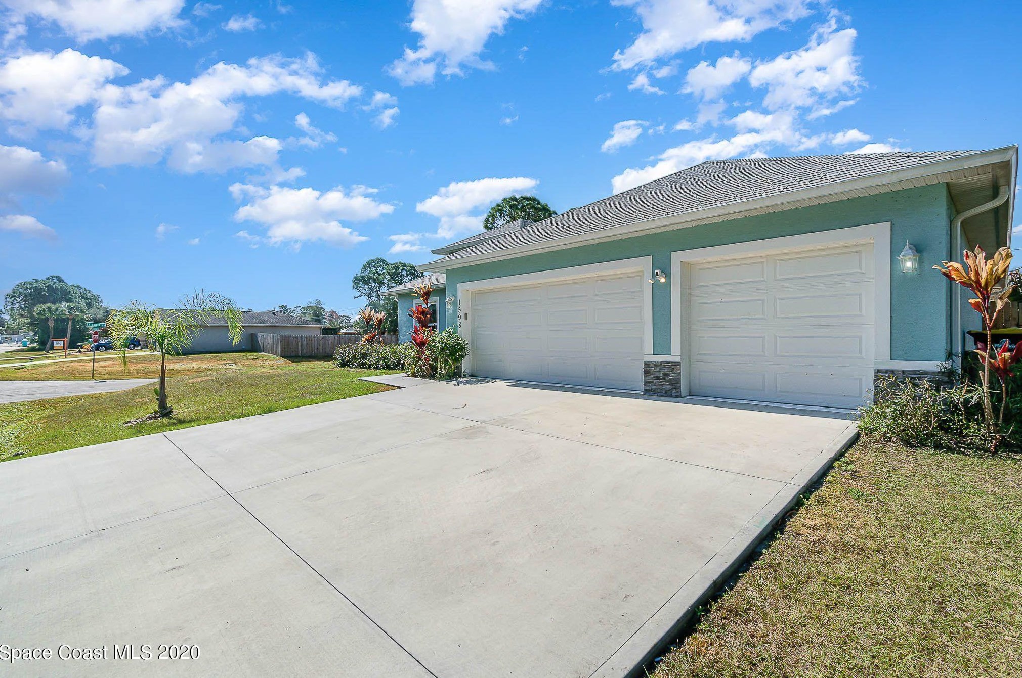 1598 Rushmore Ave, Melbourne, FL 32909-5539