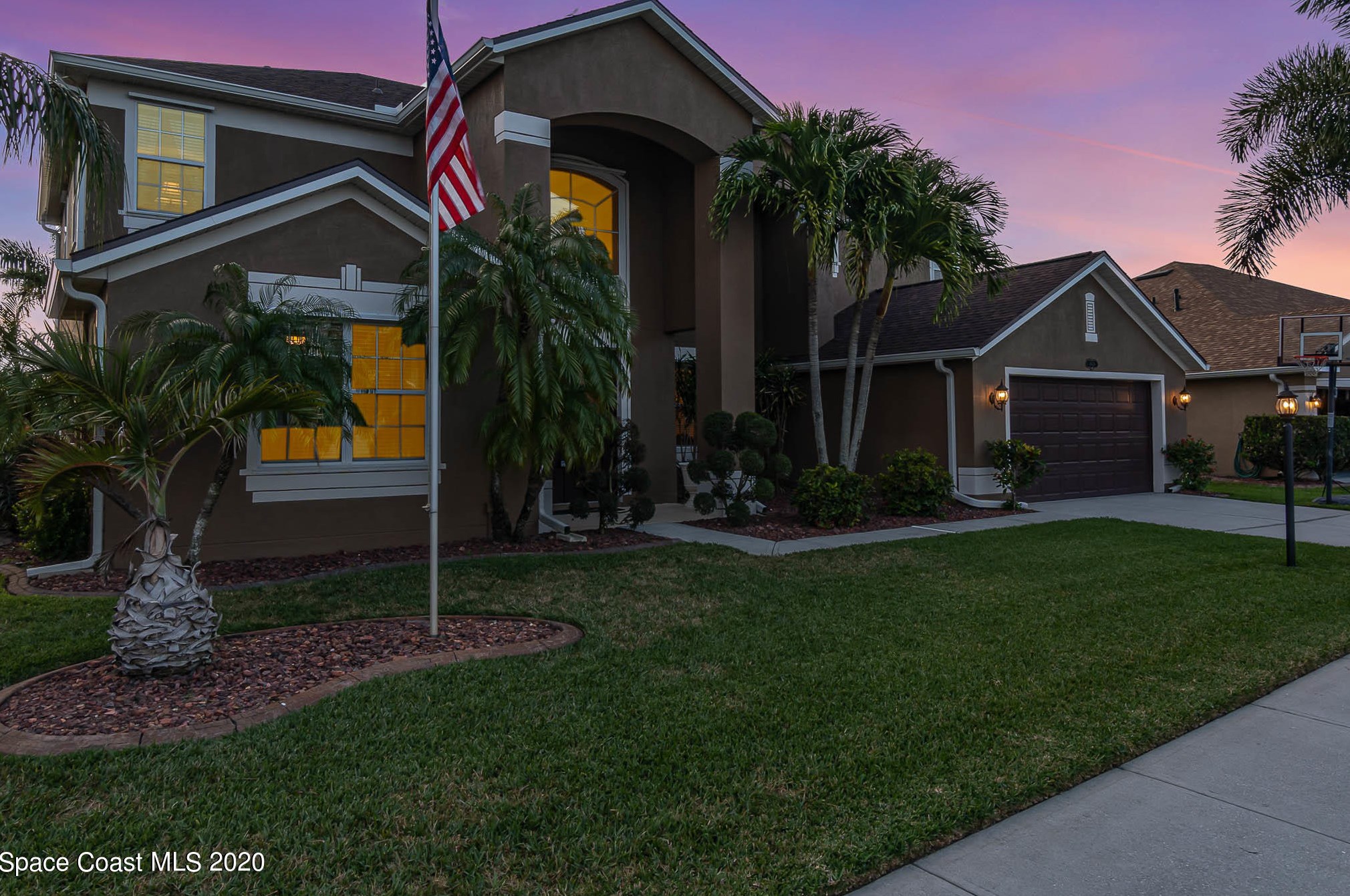 4428 Chastain Dr, Melbourne, FL 32940-1268