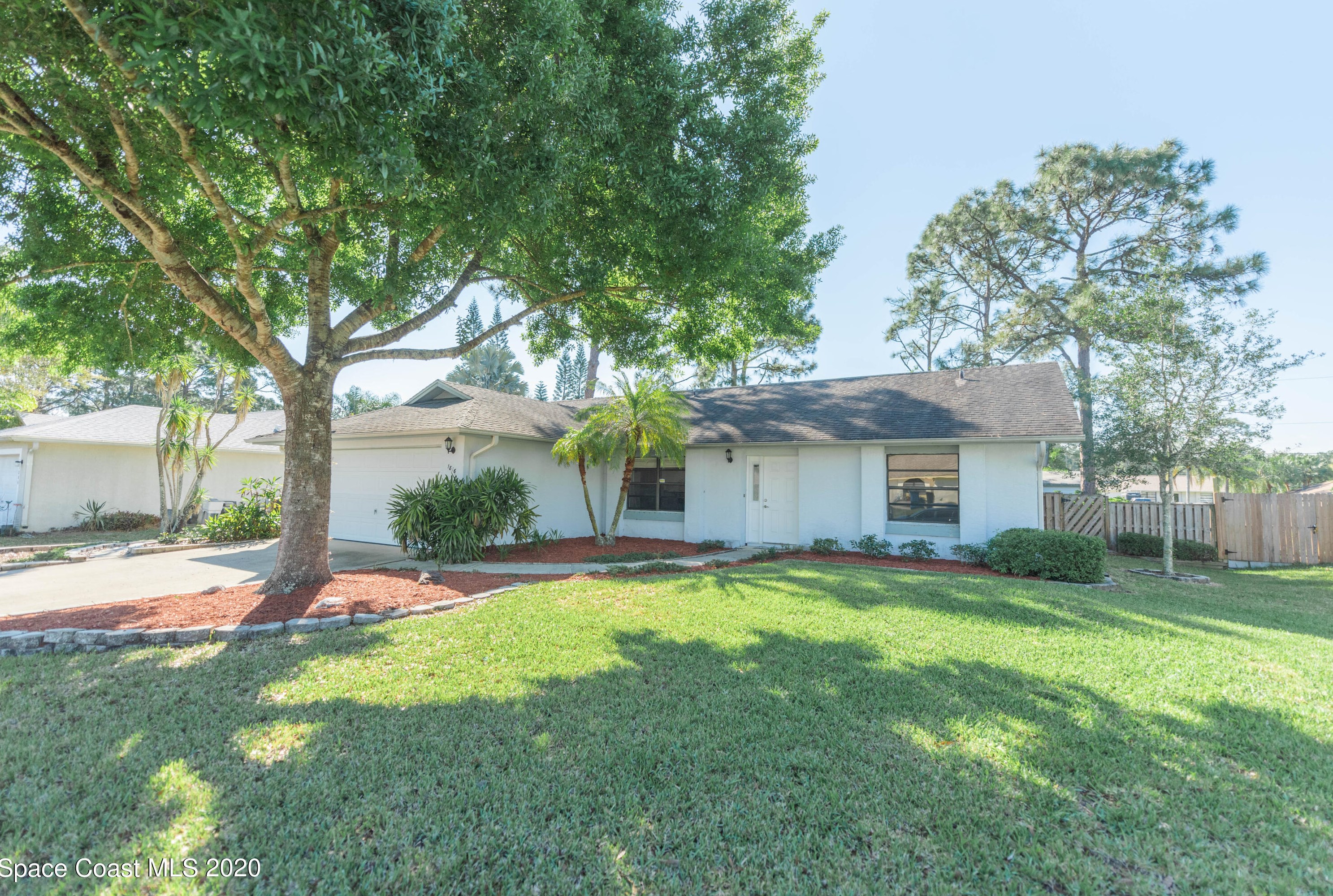 1816 Nanton St, Melbourne, FL 32907-8113