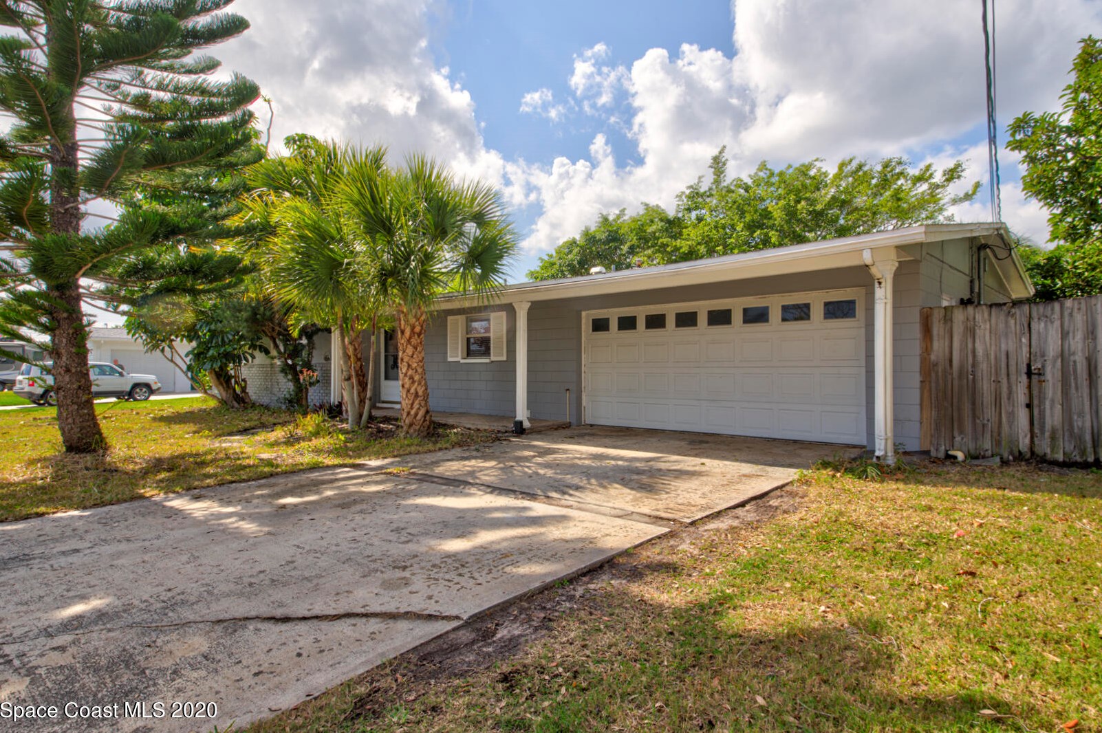 1005 Casa Blanca Dr, Merritt Island, FL 32953-3143