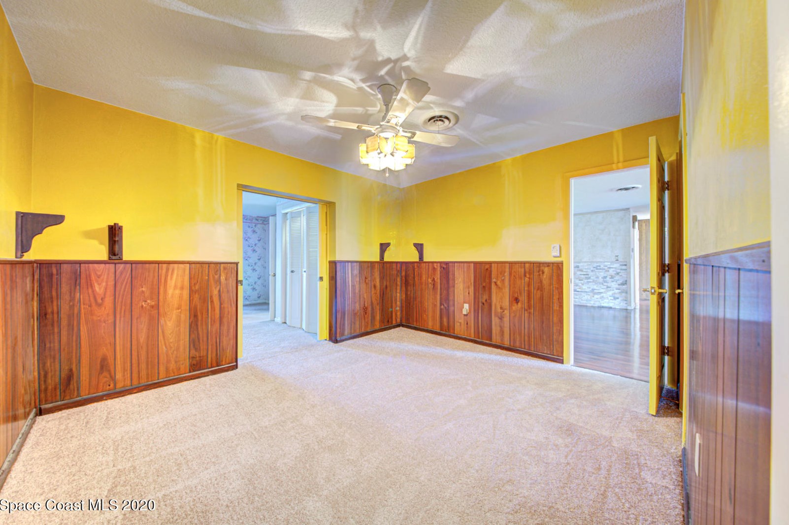 433 Neptune Dr, Melbourne FL  32907-1508 exterior