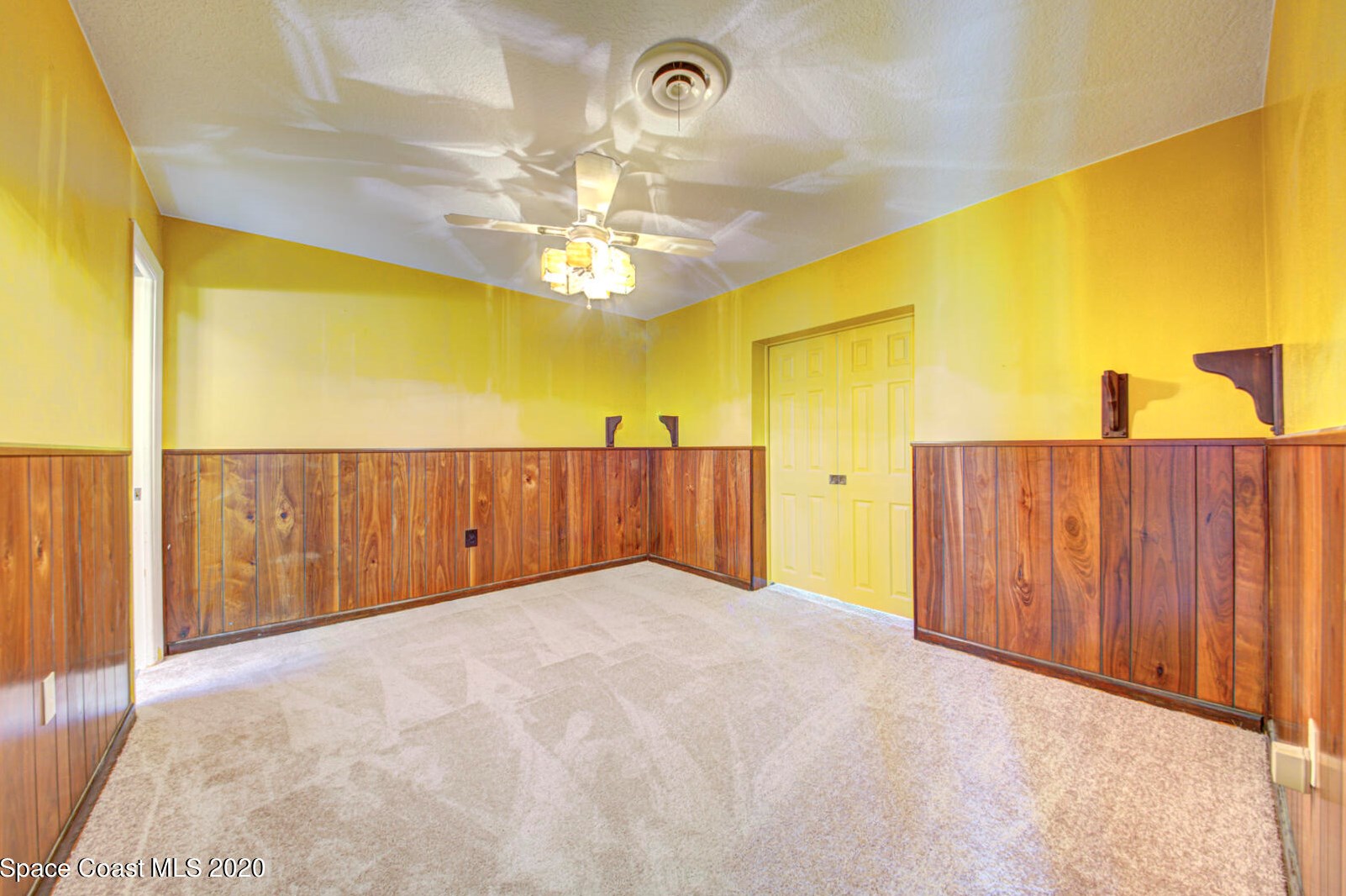 433 Neptune Dr, Melbourne FL  32907-1508 exterior