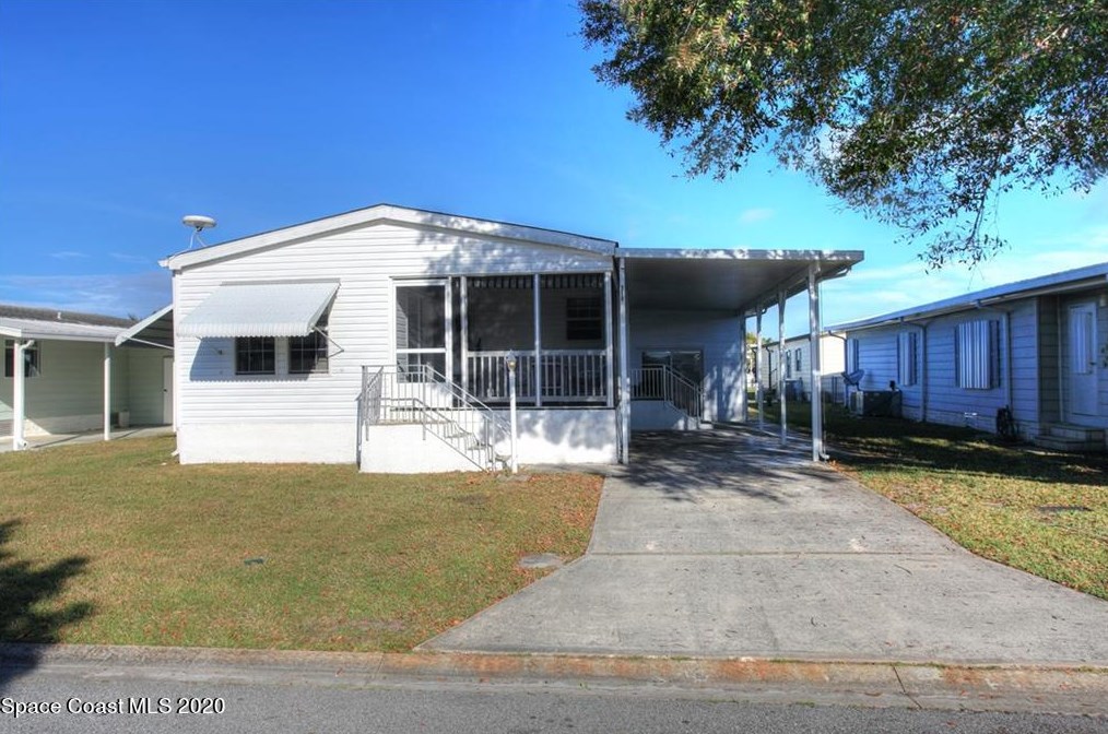 918 Frangipani Dr, Sebastian, FL 32976