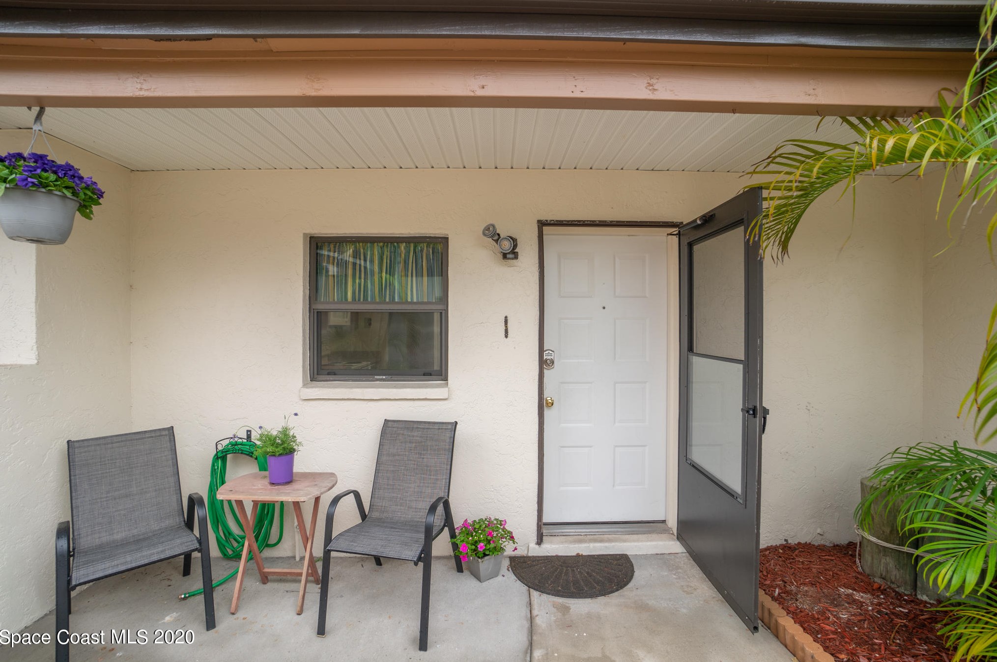 109 Kristi Dr, Melbourne, FL 32937-4106