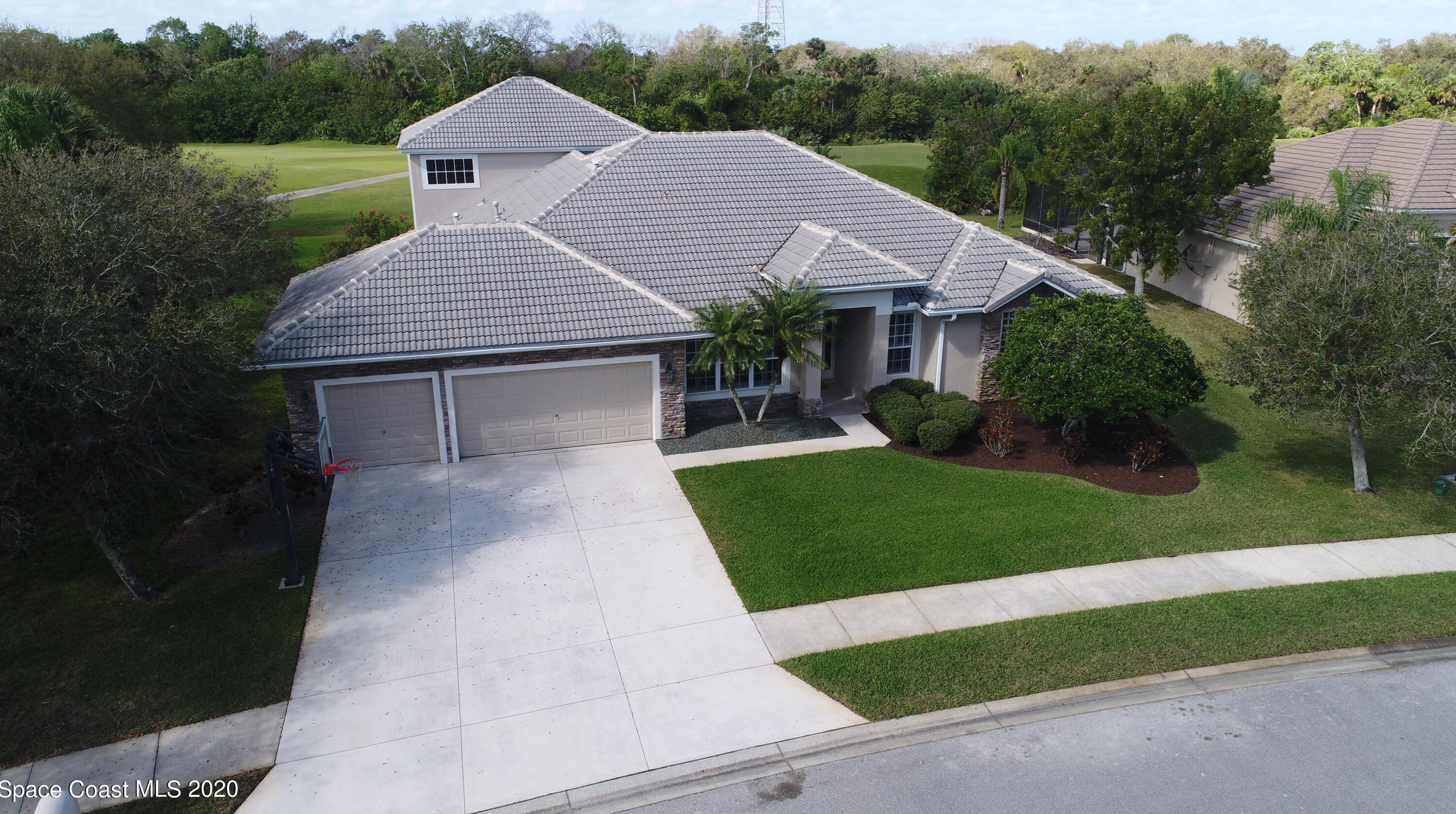 1429 Southpointe Ct, Melbourne, FL 32940-2410