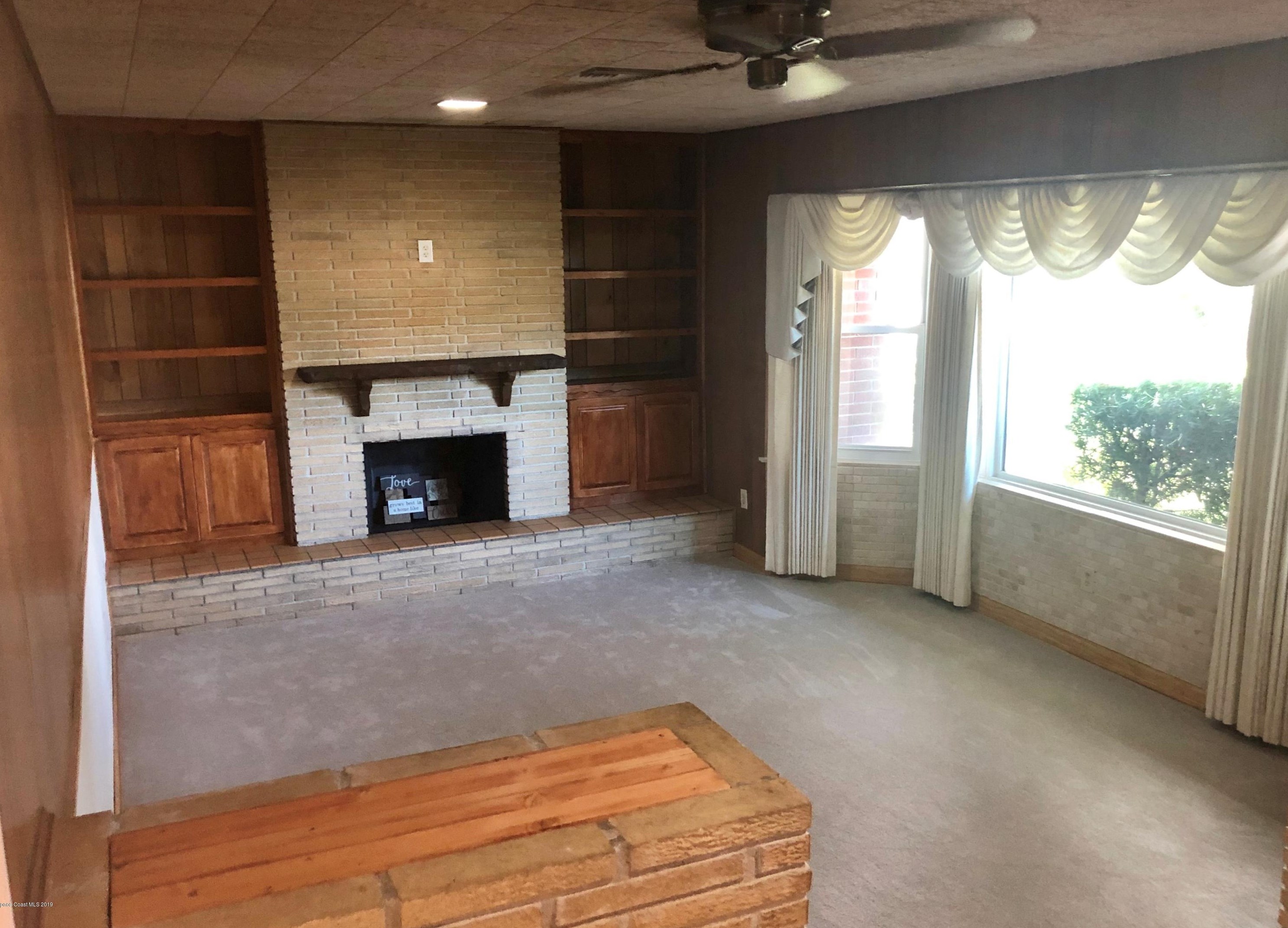 380 Pine Blvd, Merritt Island, FL 32952-5005
