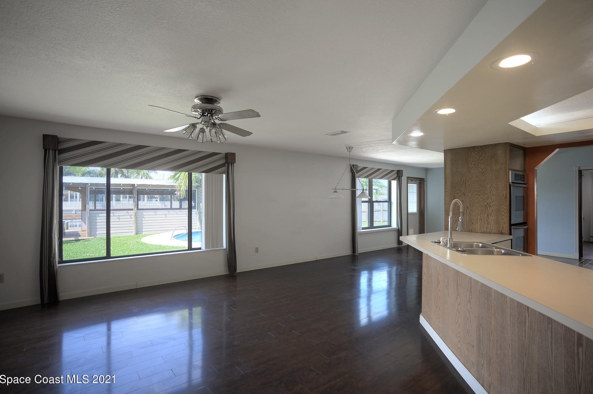 255 Milford Point Dr, Merritt Island FL  32952-2590 exterior