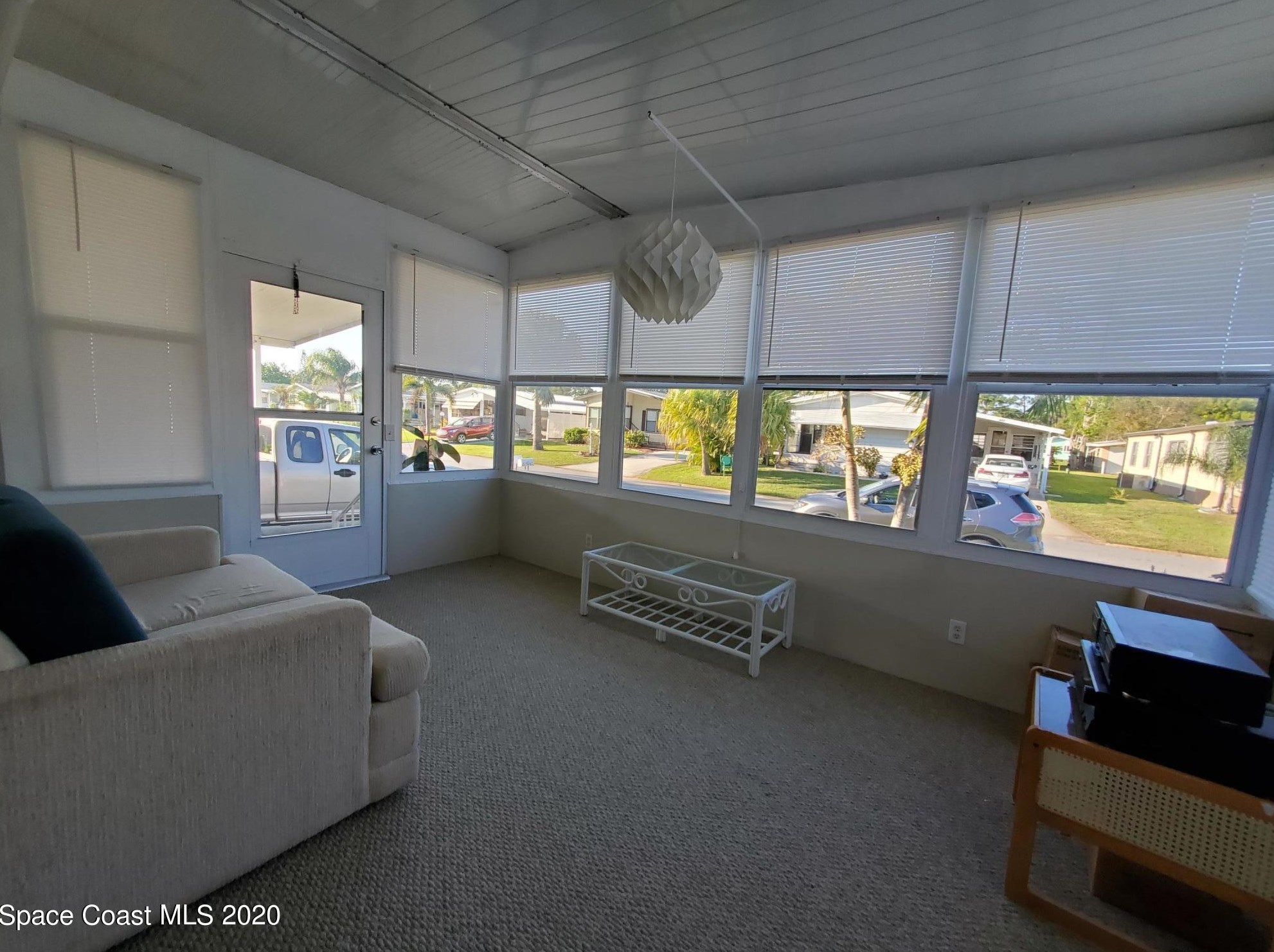 1055 Manila Dr, Sebastian, FL 32976