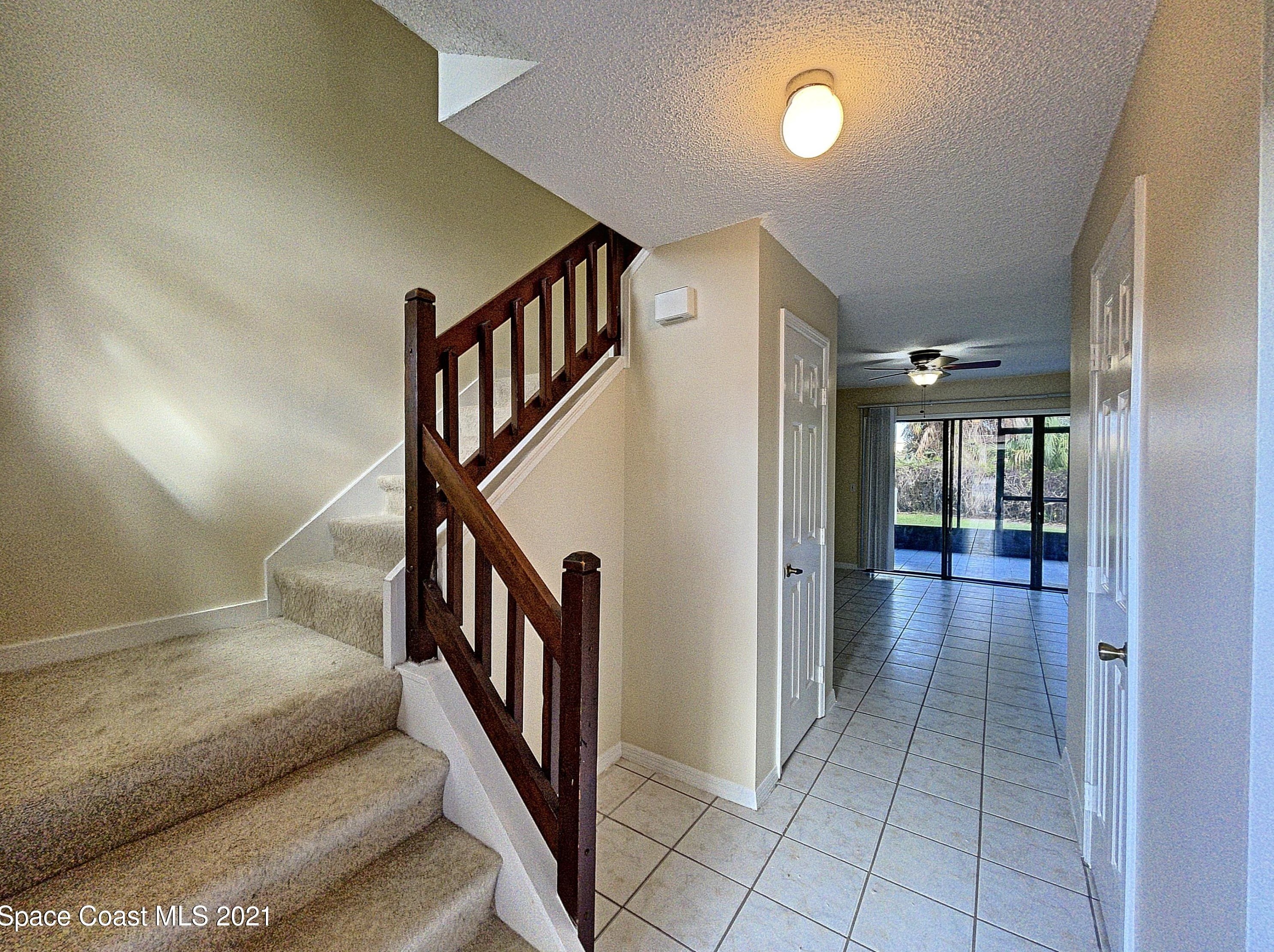 42 Bogart Pl, Merritt Island FL  32953-3195 exterior