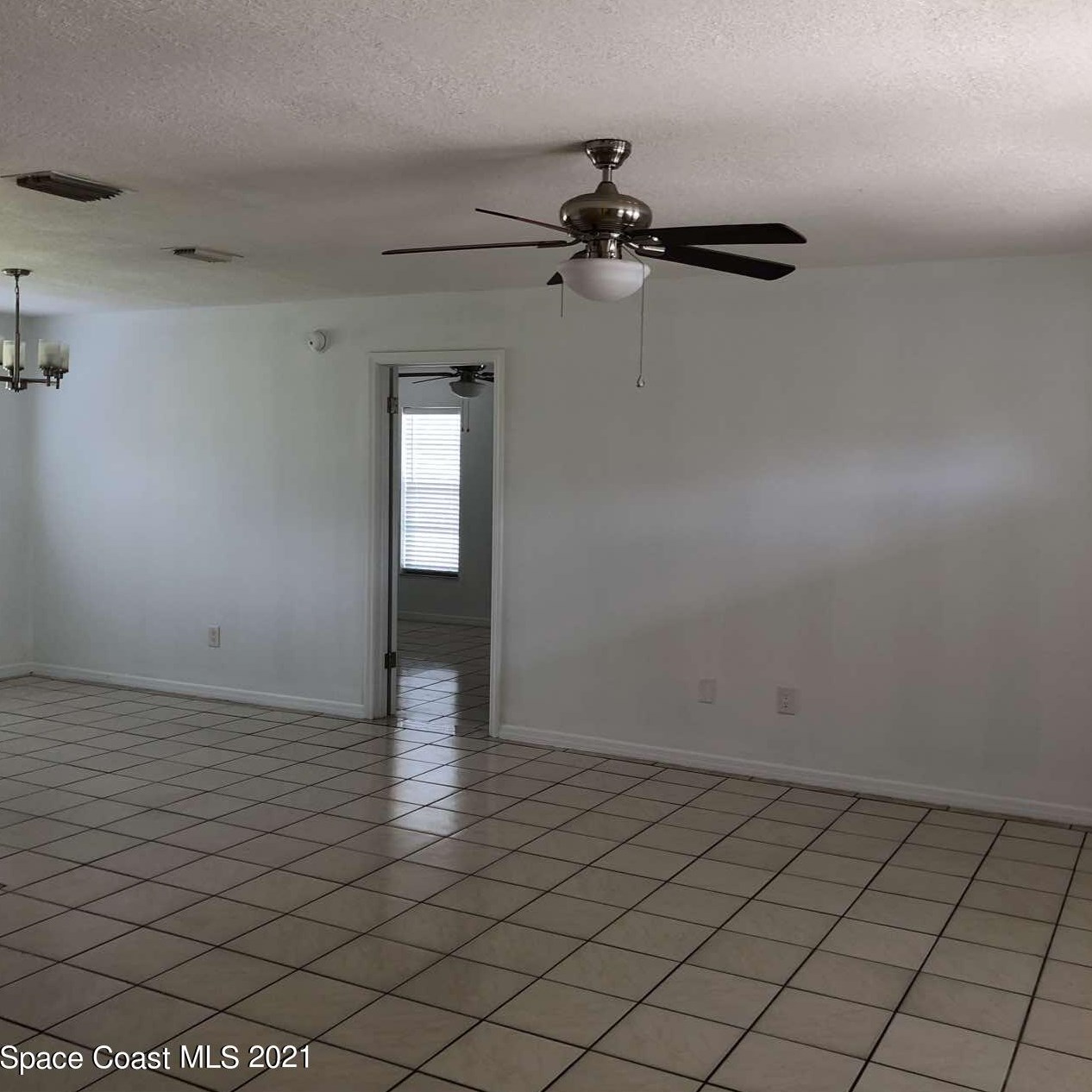 2293 Hialeah St Ne, Melbourne, FL 32907