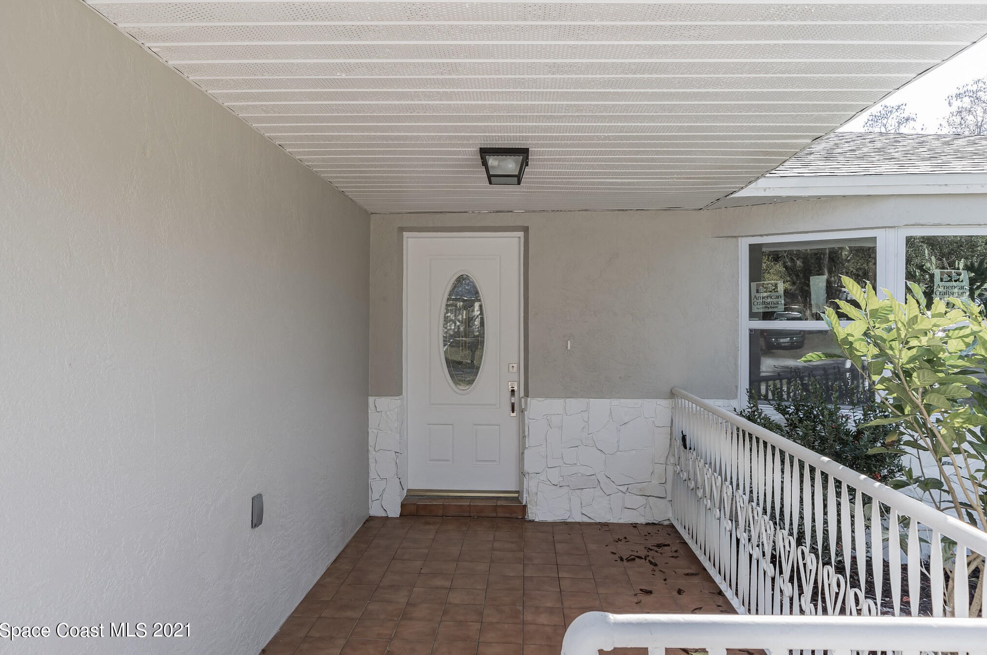 1355 Vancouver Ave, Melbourne, FL 32909-5352