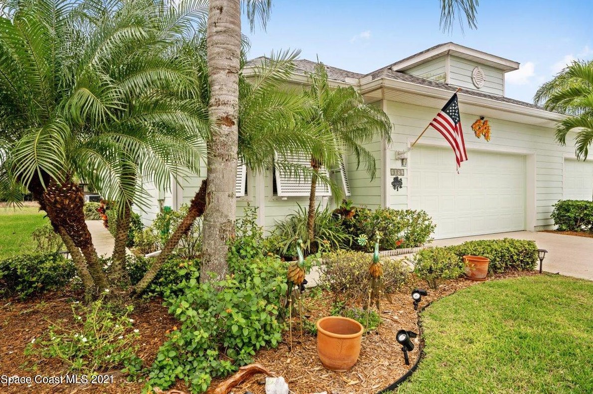 1052 Eleuthera Dr, Melbourne, FL 32905-4400
