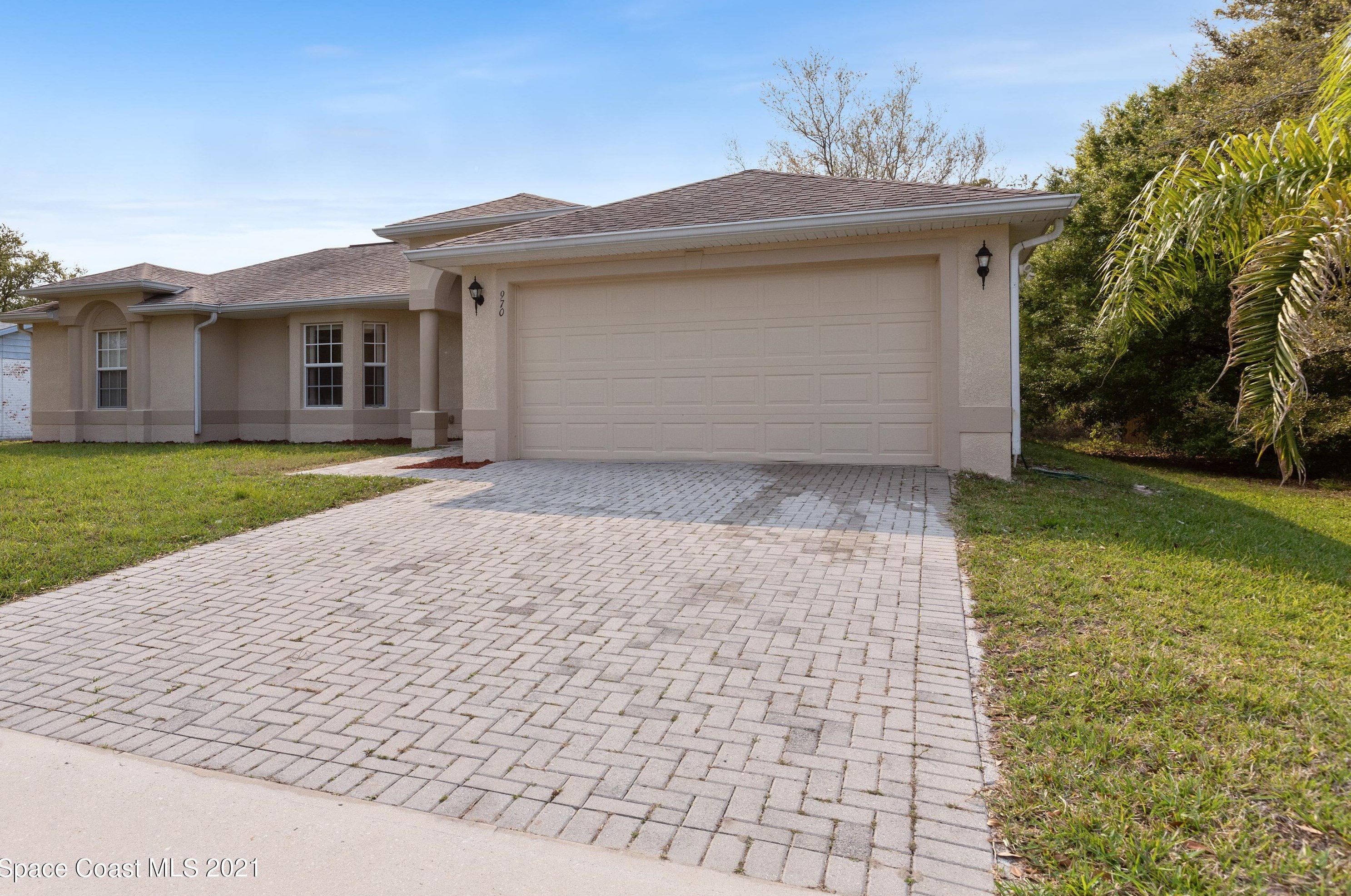 970 Century Ave, Melbourne, FL 32909-4879