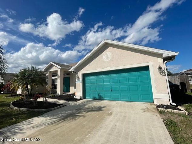 415 Masten St, Melbourne, FL 32907-2928