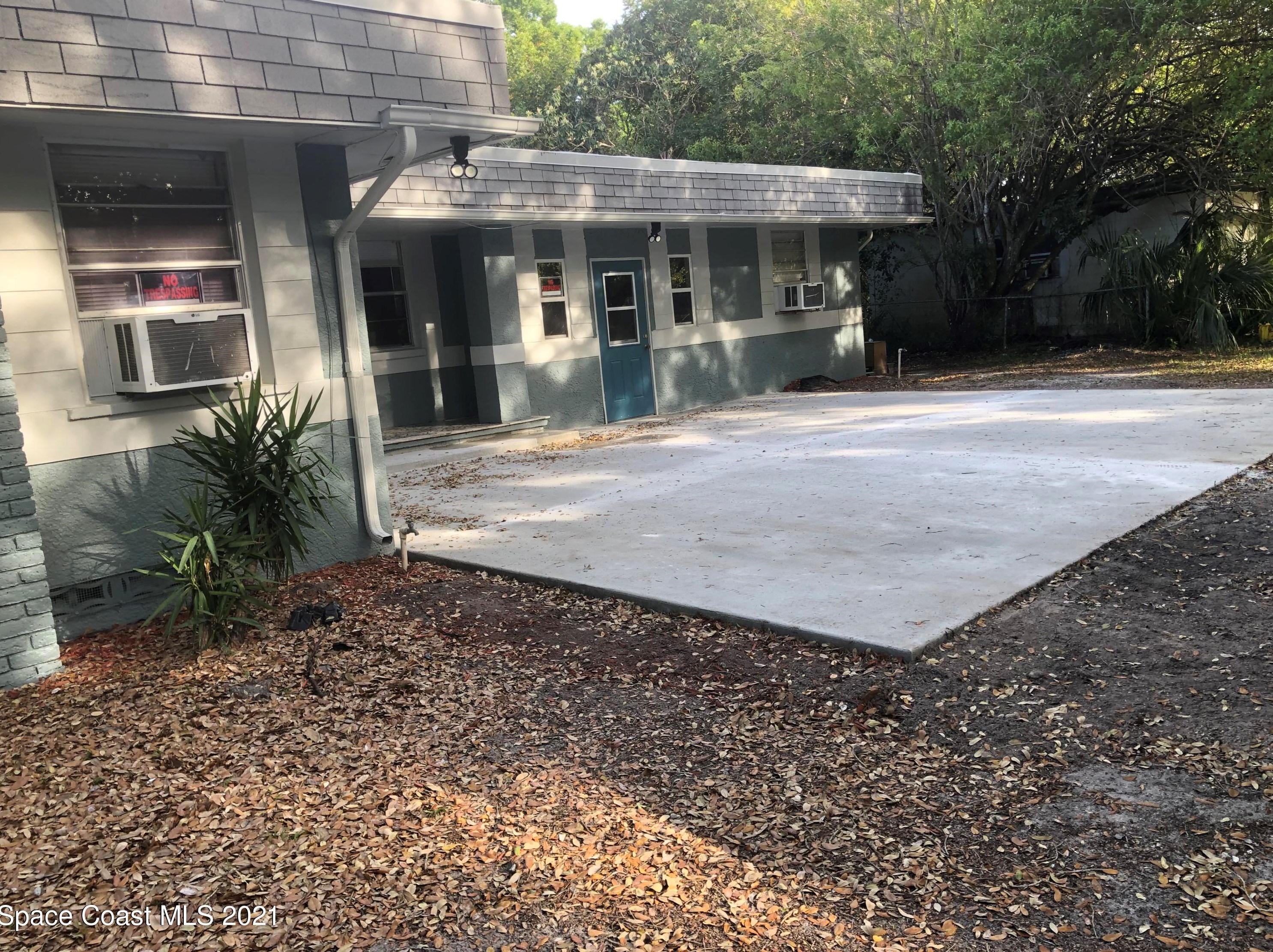 338 Elm St, Melbourne, FL 32904