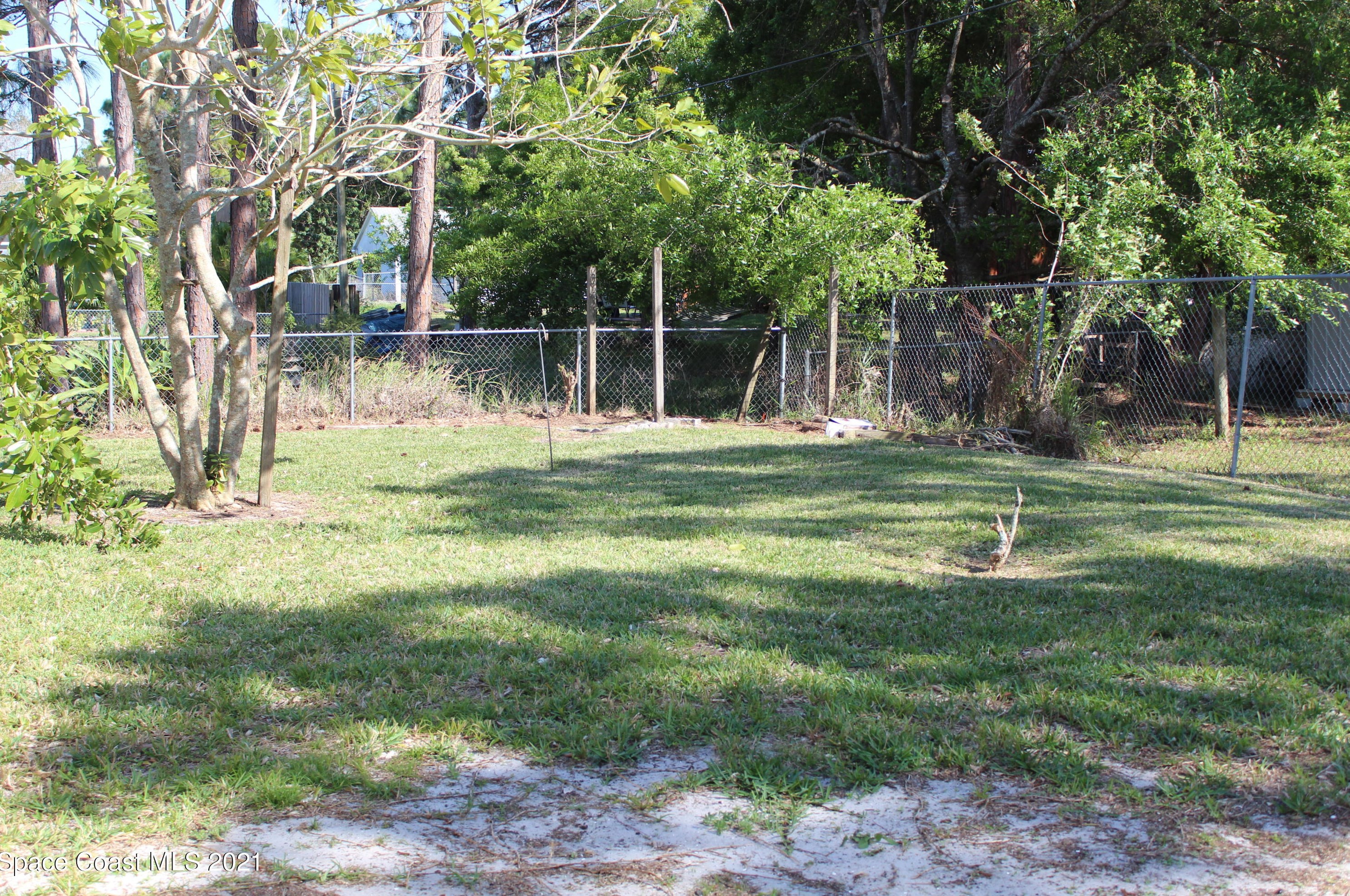 1526 Heartwellville St, Melbourne FL 32907-7062 exterior