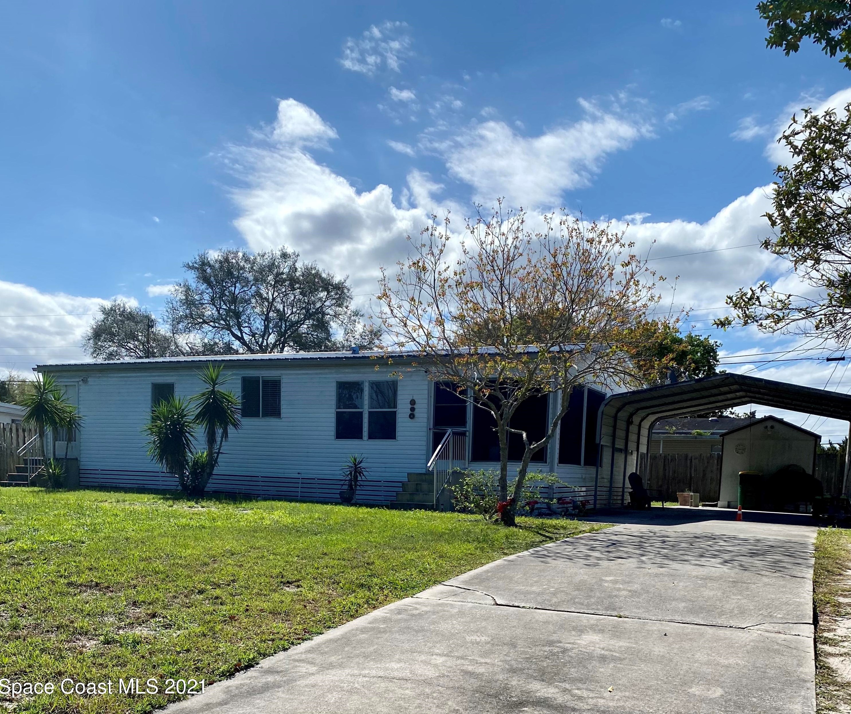 3123 Kittles St, Mims, FL 32754
