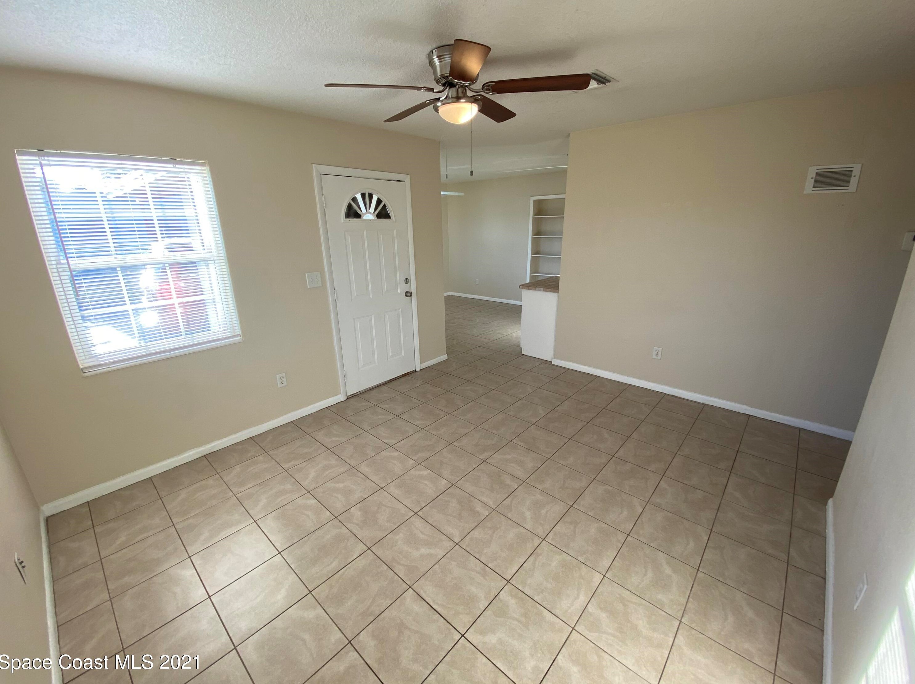 3271 Ideal Ave Ne, Melbourne, FL 32905