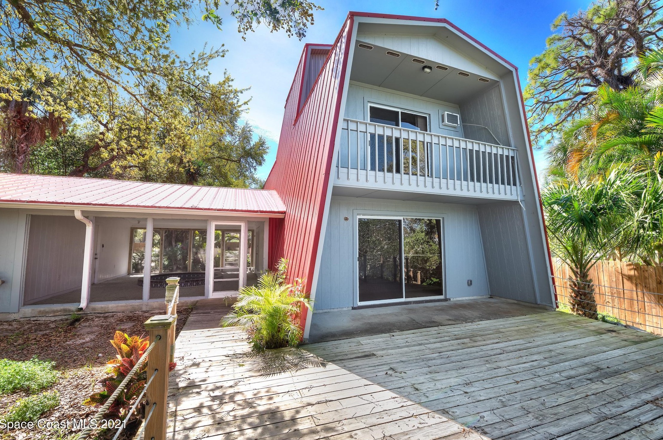 1428 Rose Ct, Melbourne, FL 32935-5733