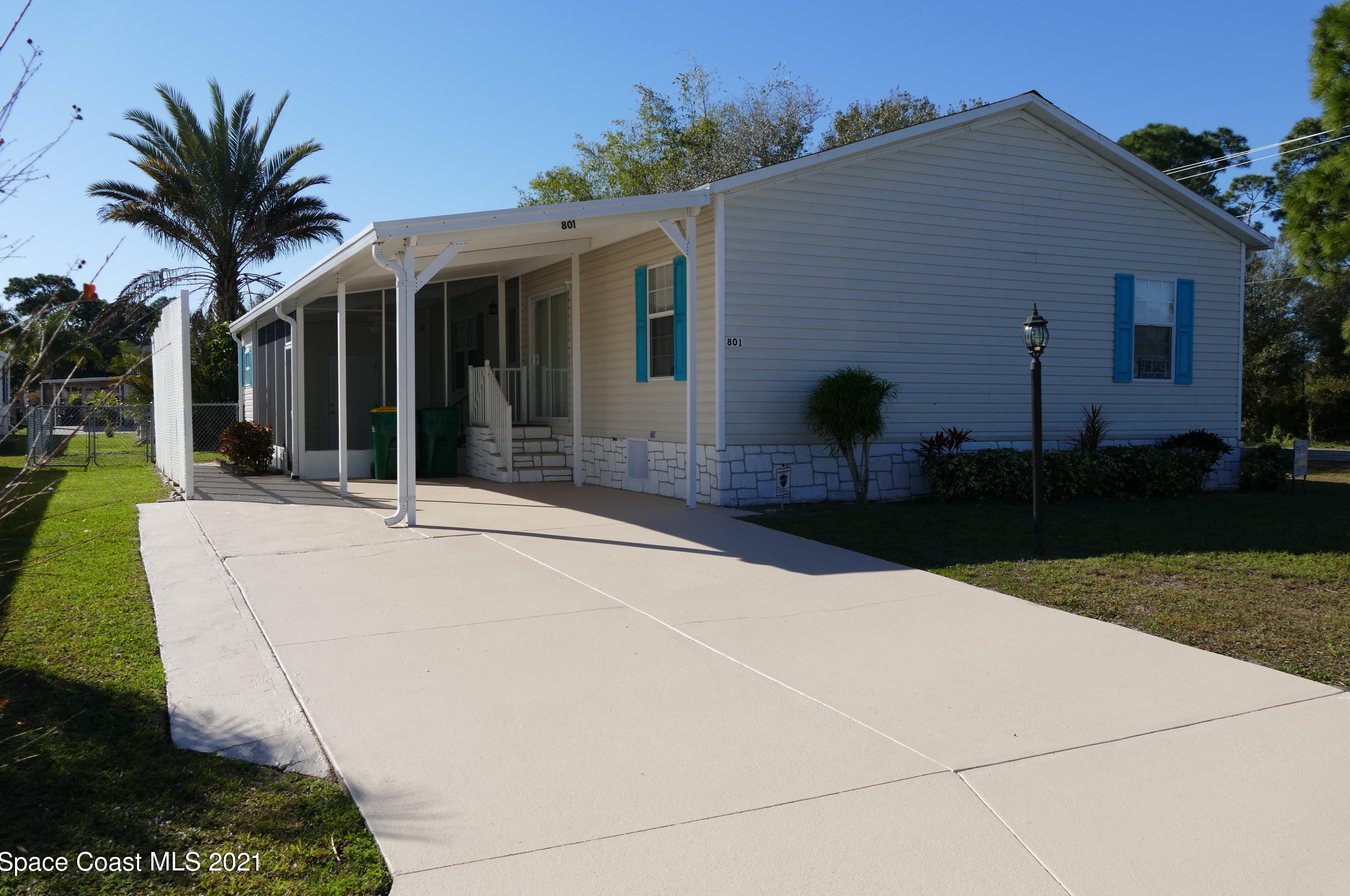 801 Lychee Dr, Sebastian, FL 32976