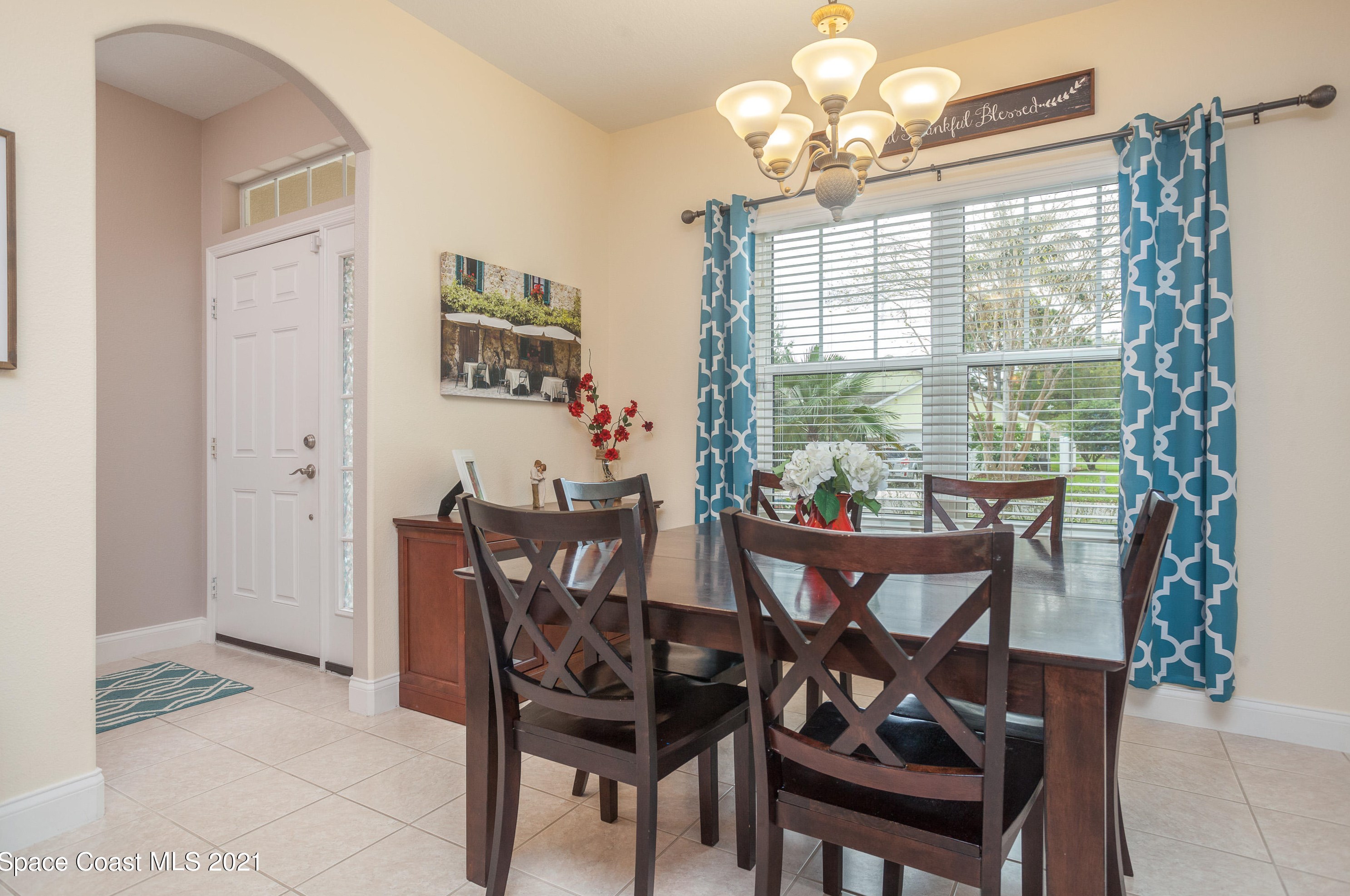 642 Waterside Cir, Titusville, FL 32780