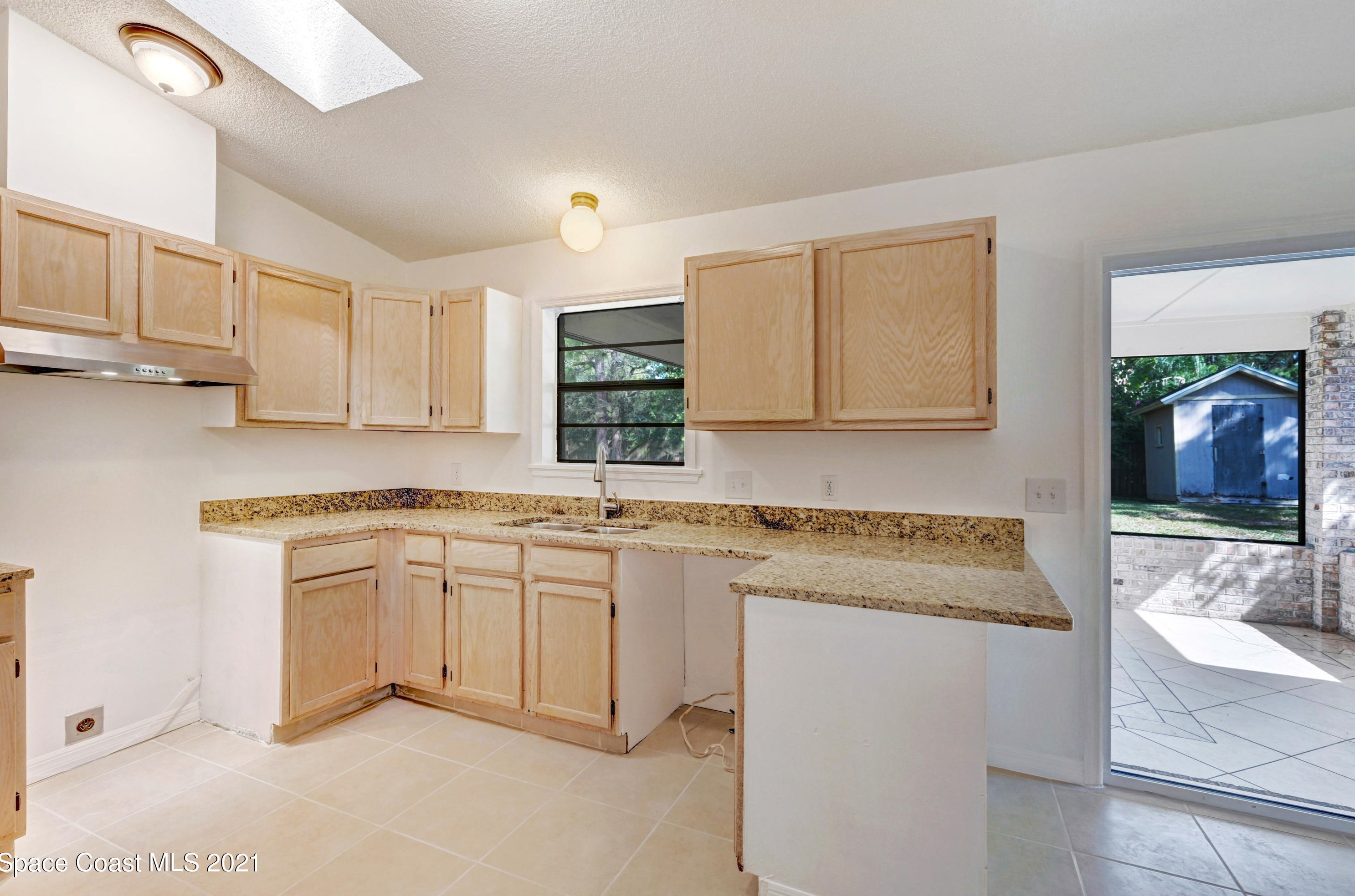 705 Altona St, Melbourne FL 32907-8240 exterior