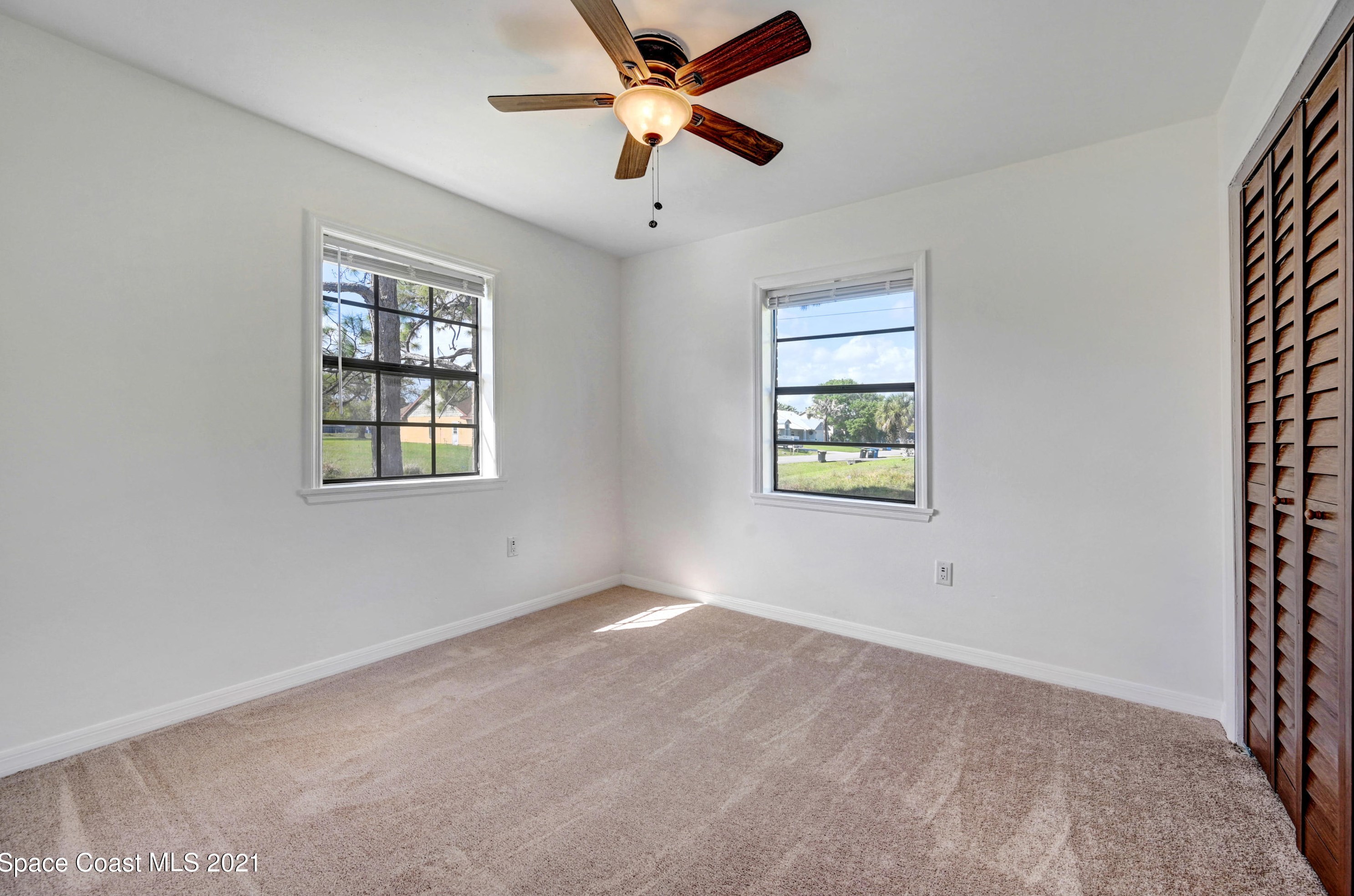 705 Altona St, Melbourne FL 32907-8240 exterior