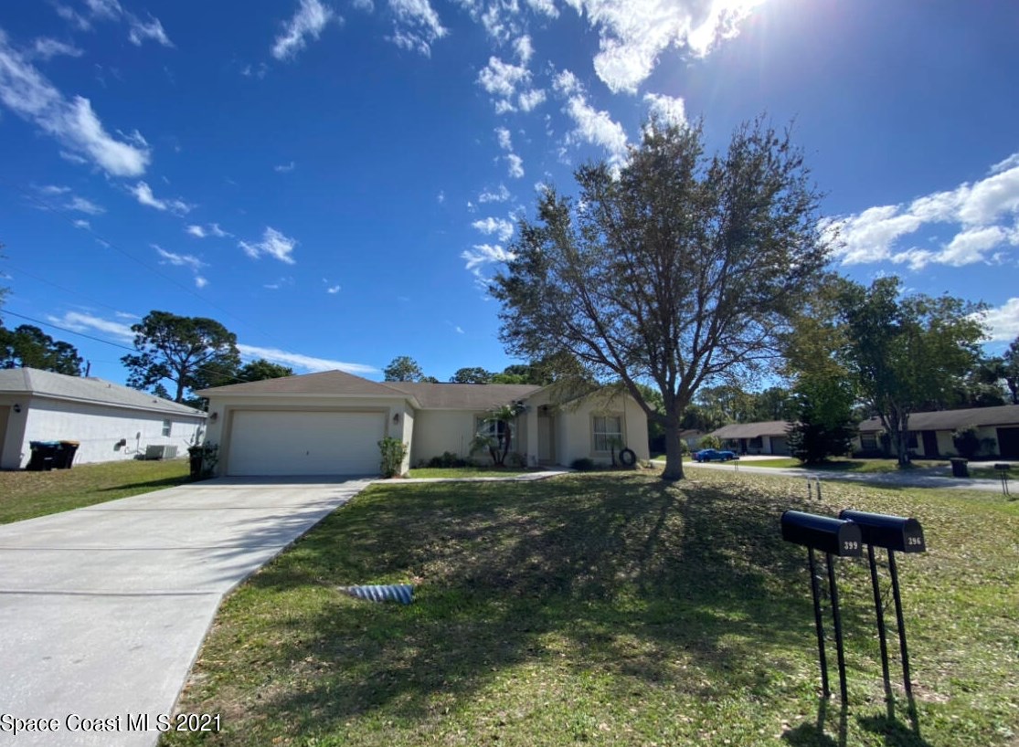 399 Trembley Ave, Melbourne, FL 32908-3533