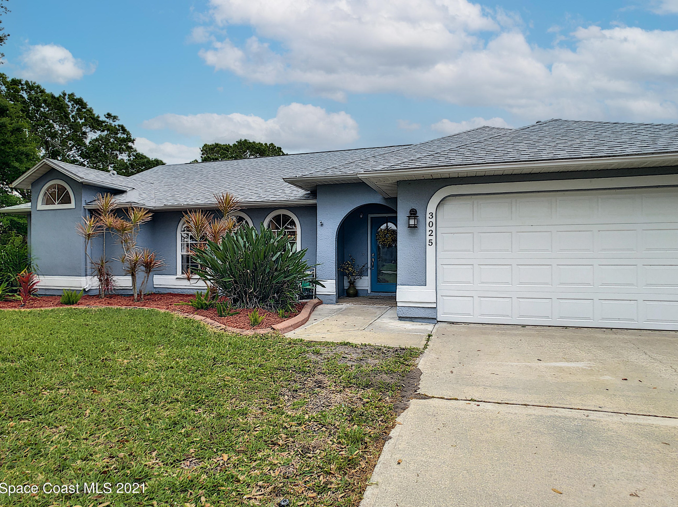 3025 Pineda Crossing Dr, Melbourne, FL 32940-1413