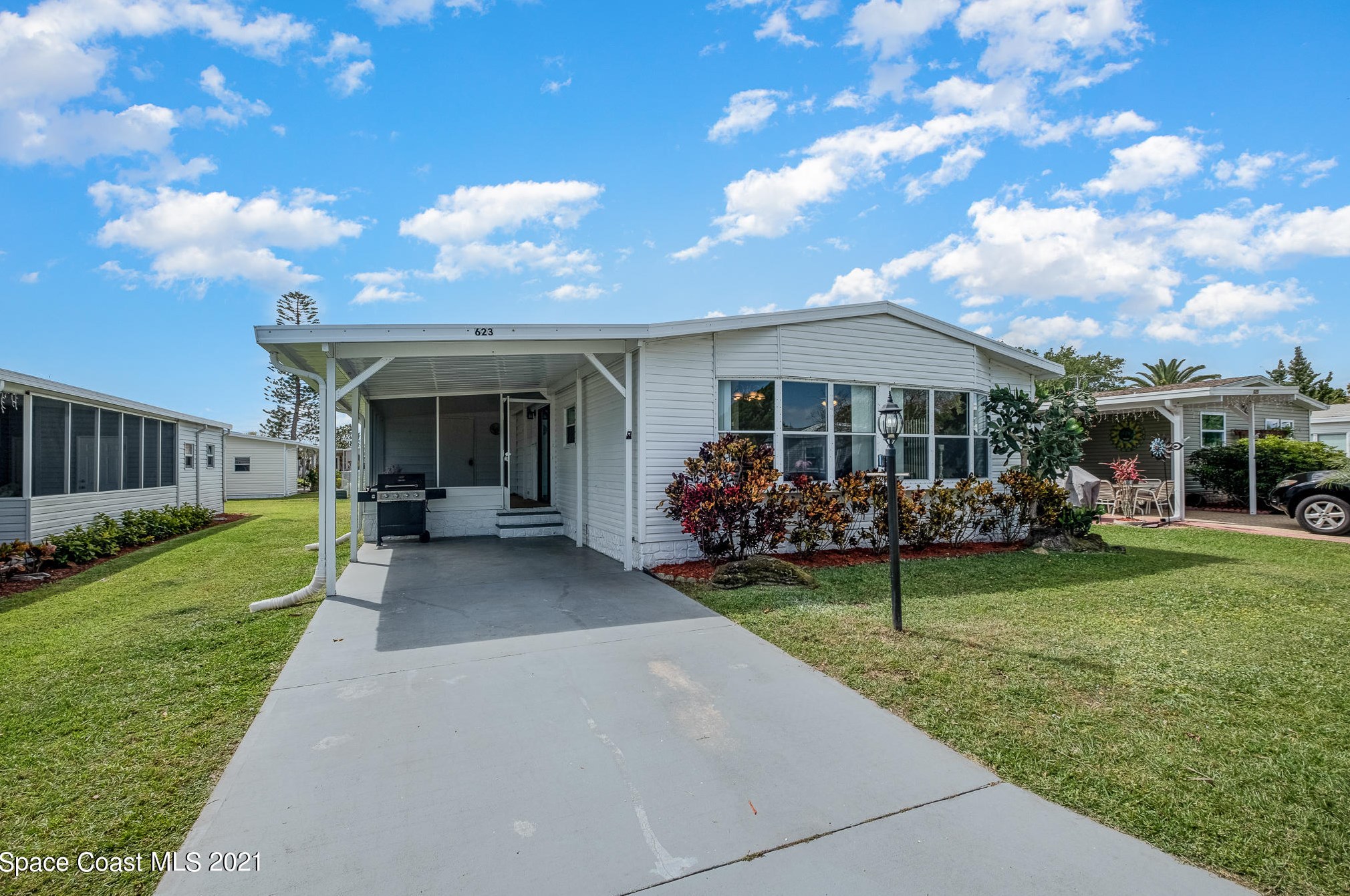 623 Royal Tern Dr, Sebastian, FL 32976
