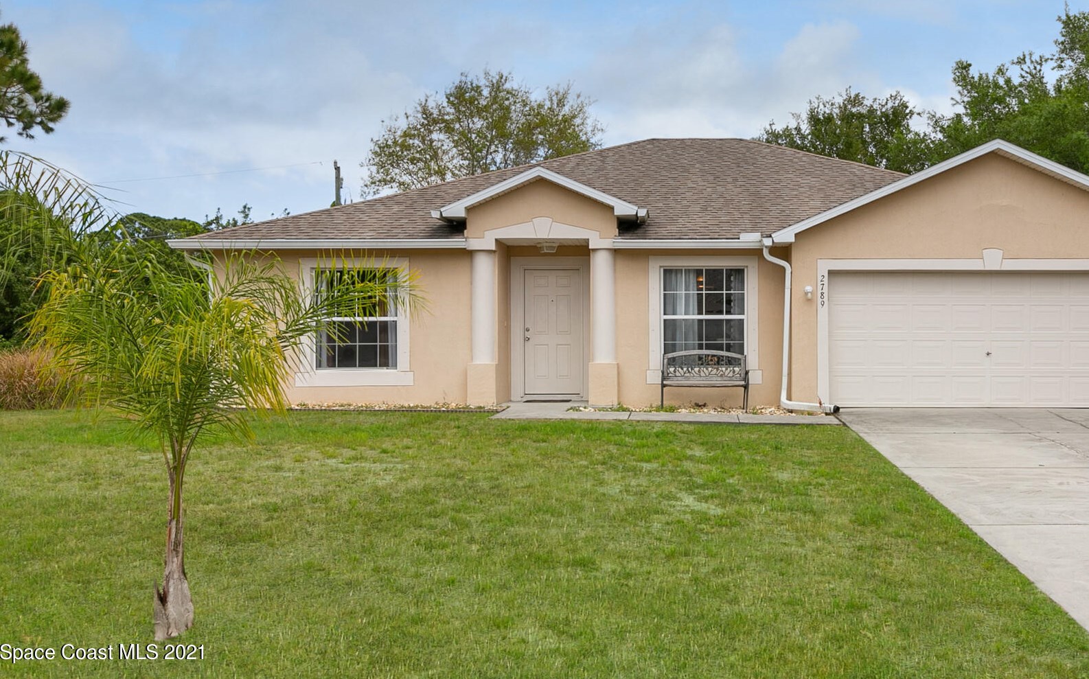 2789 Dahlia Rd, Melbourne, FL 32909-8997