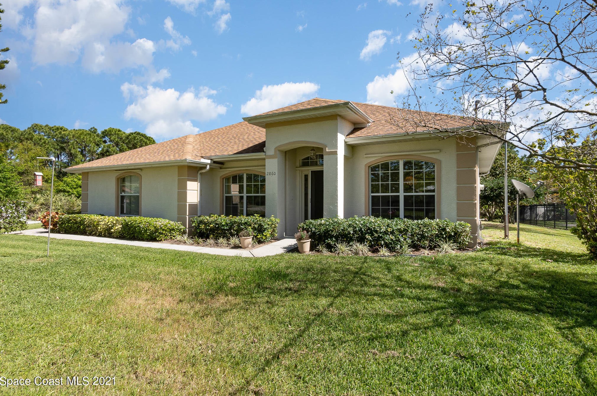 2860 Pine Branch Dr, Melbourne, FL 32940-7310