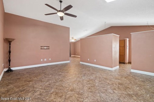 1657 Clover Cir, Melbourne, FL 32935-5560