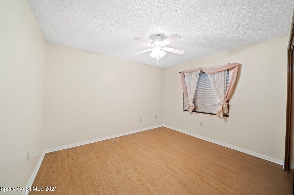 458 Rio Casa Dr, Melbourne FL 32903-3704 exterior