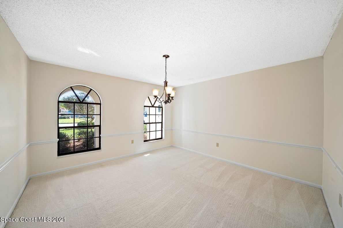 458 Rio Casa Dr, Melbourne FL 32903-3704 exterior